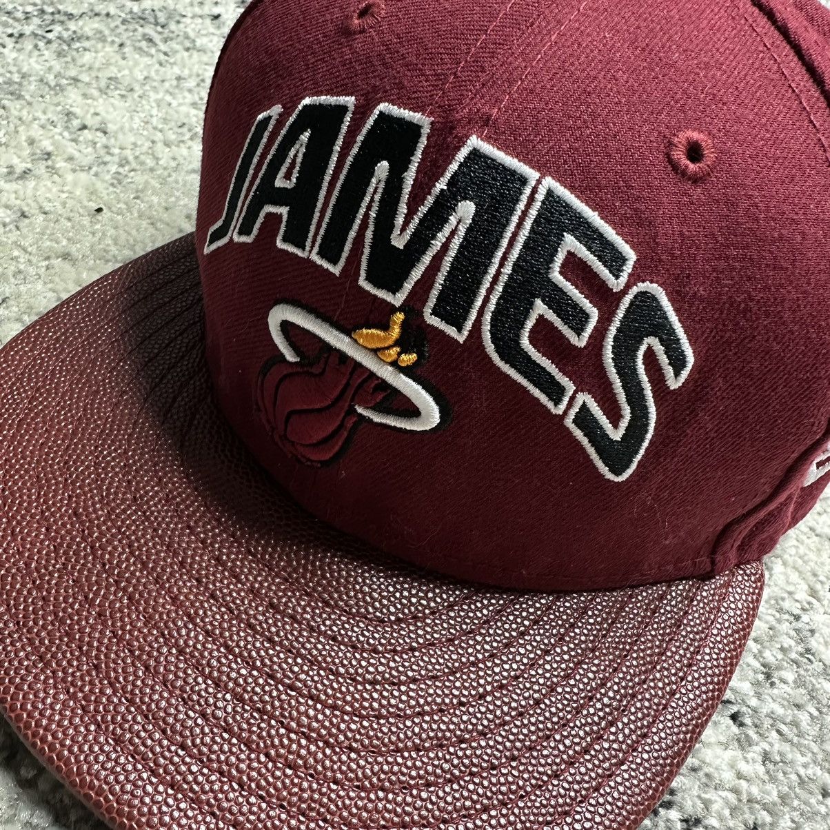 New Era NBA James New Era SnapBack Cap StreetWear Size ONE SIZE - 2 Thumbnail