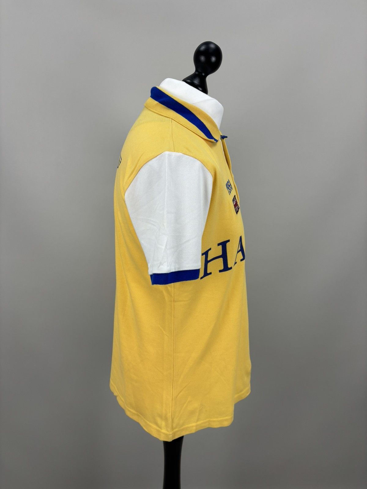 Hackett Mens t shirt Hackett Aston Martin Size M Color Yellow Size US M / EU 48-50 / 2 - 4 Thumbnail