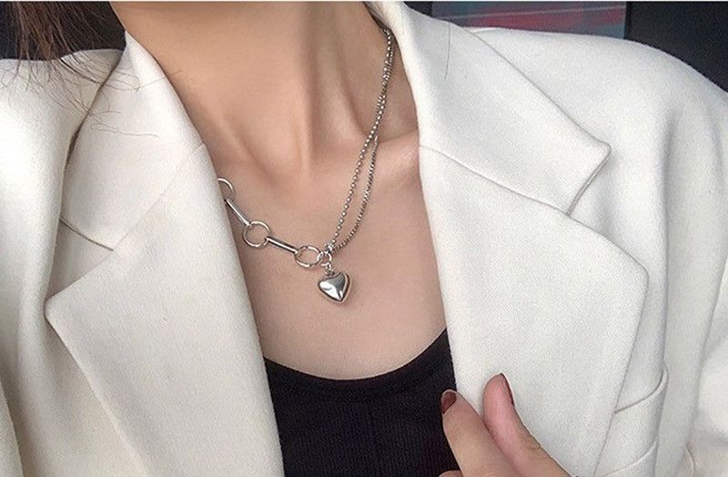 Jewelry Vintage Handmade Love Heart Necklace Size ONE SIZE - 1 Thumbnail