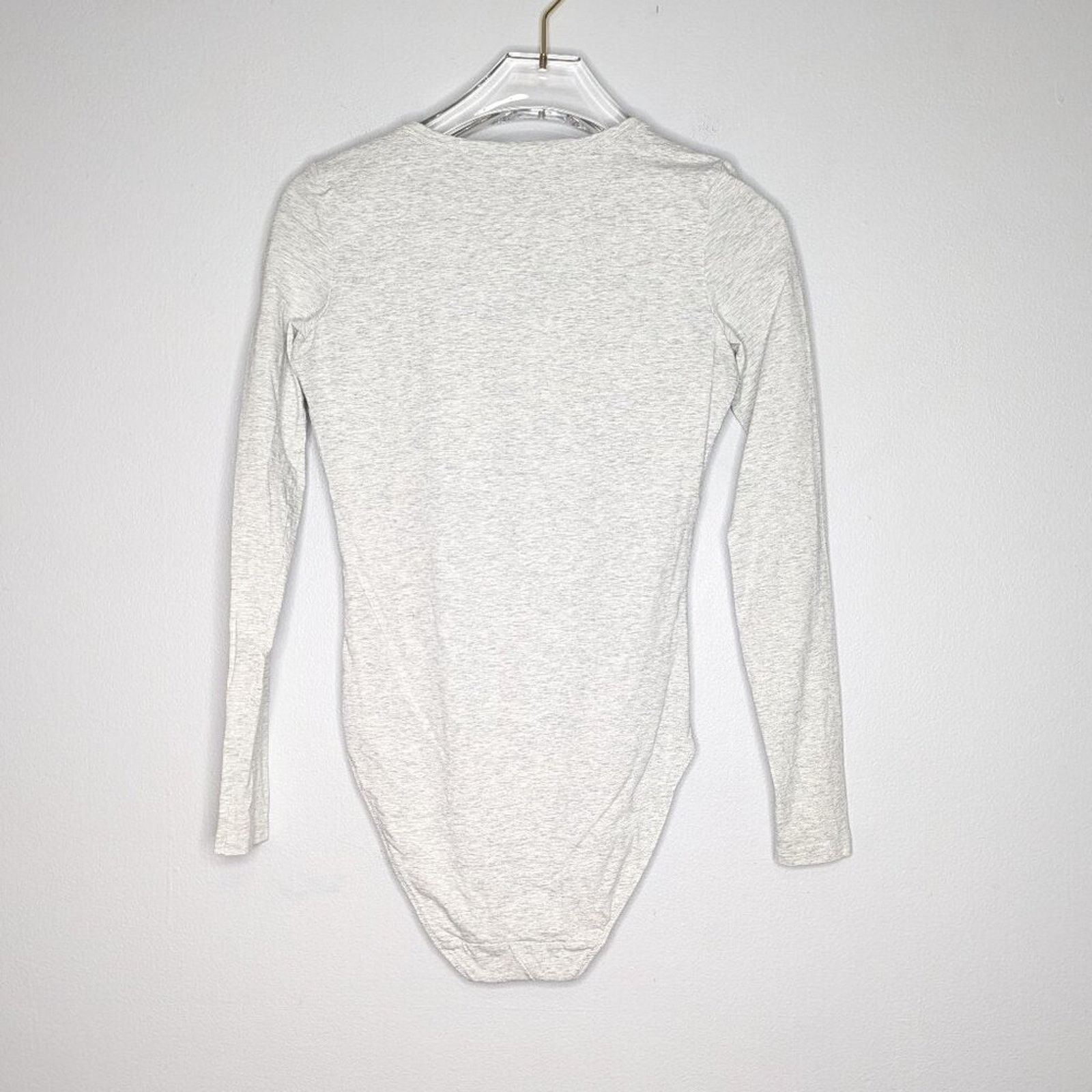 Everlane Everlane Gray The Henley Bodysuit Long Sleeve Scoop Neck XS Size XS / US 0-2 / IT 36-38 - 2 Thumbnail