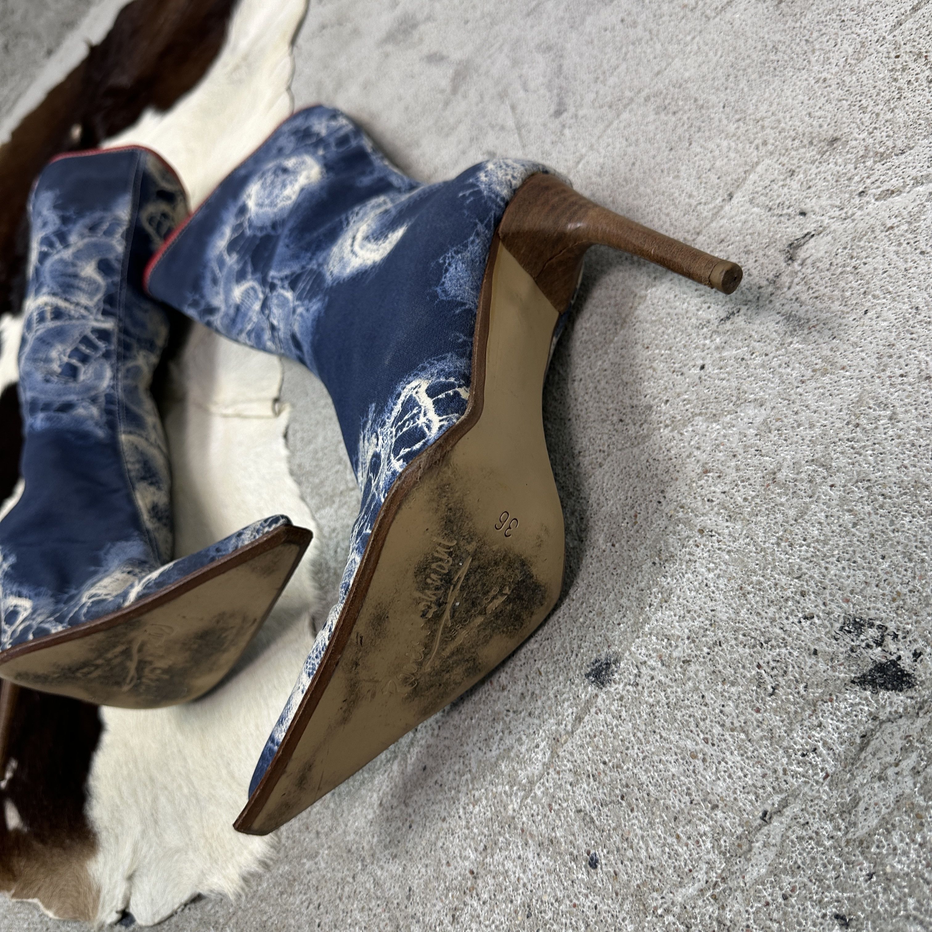 Vintage Vintage Avant Garde Lace Printed Boots Made in Italy Y2K Size US 6 / IT 36 - 9 Thumbnail