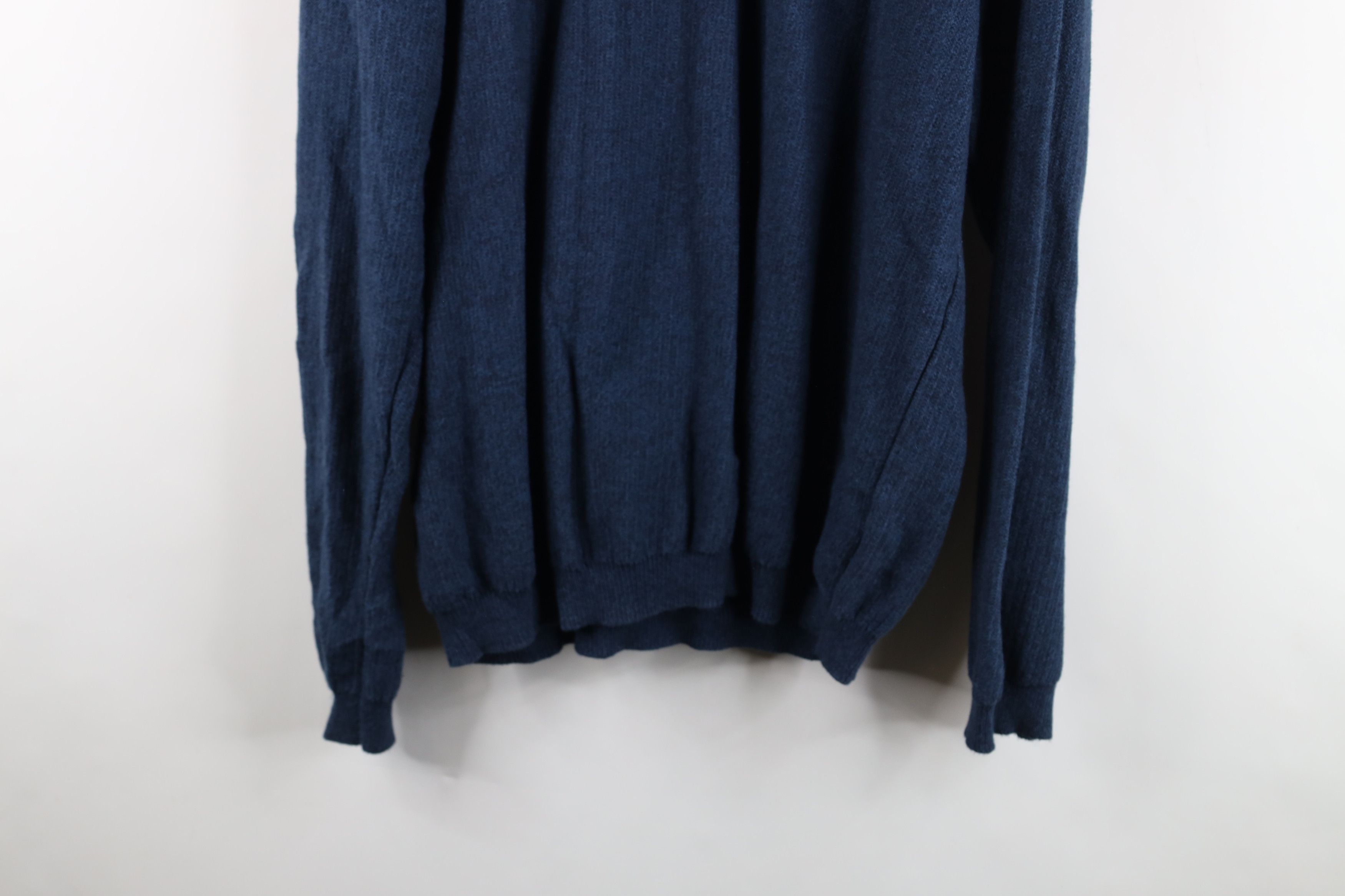 Tommy Bahama Vintage Tommy Bahama Blend Thermal Knit V-Neck Sweater Blue Size US XL / EU 56 / 4 - 12 Thumbnail