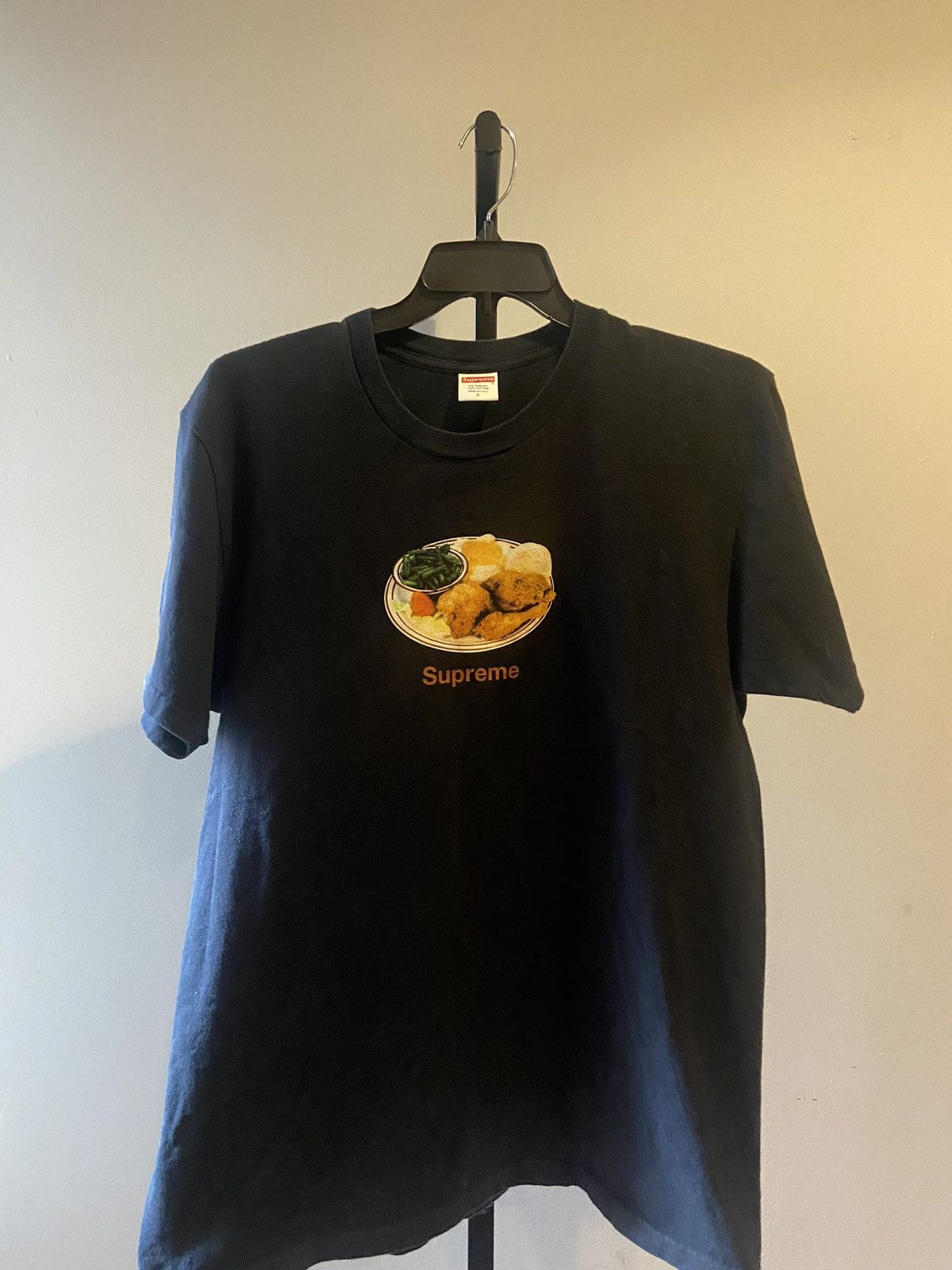 Supreme SS18 Chicken Dinner Tee White Printing Short Sleeve
