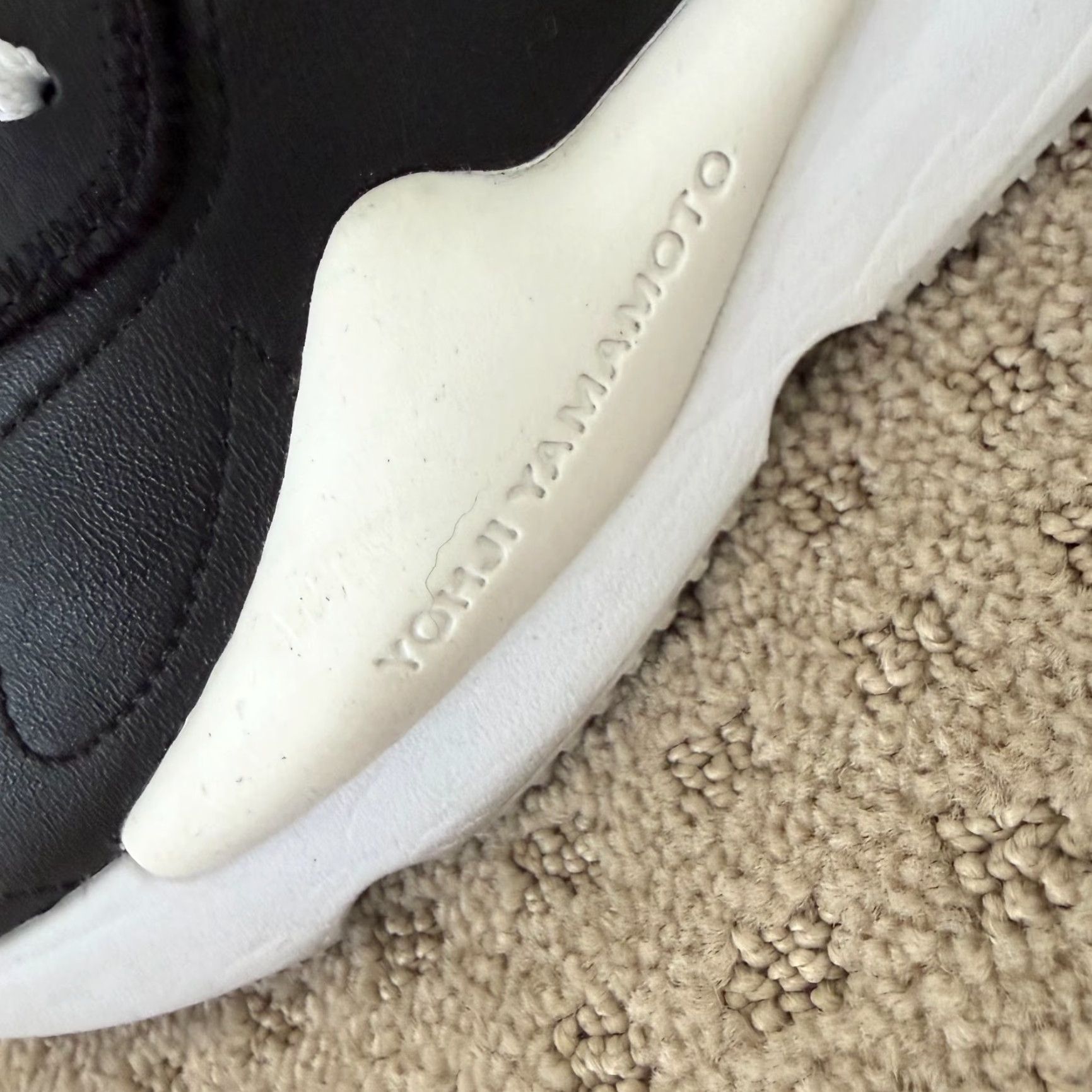 Adidas ADIDAS Y-3 Kaiwa Sneaker Black White Panda BC0908 Men US 10 Rare Shoes, Leather Upper, Rubber Outsole, Lace Up, Casual Activewear Size US 10 / EU 43 - 6 Thumbnail