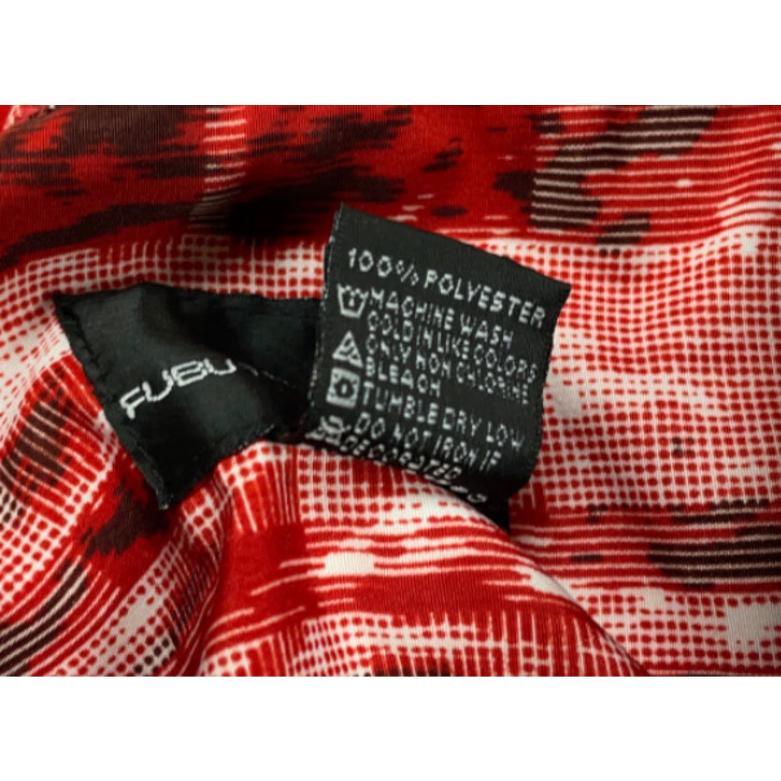 Fubu VINTAGE FUBU Shirt Men Large Red Abstract Loop Collar Button-Up Short Sleeve 90s Hip Hop Geometric Pattern casual Size US L / EU 52-54 / 3 - 5 Thumbnail