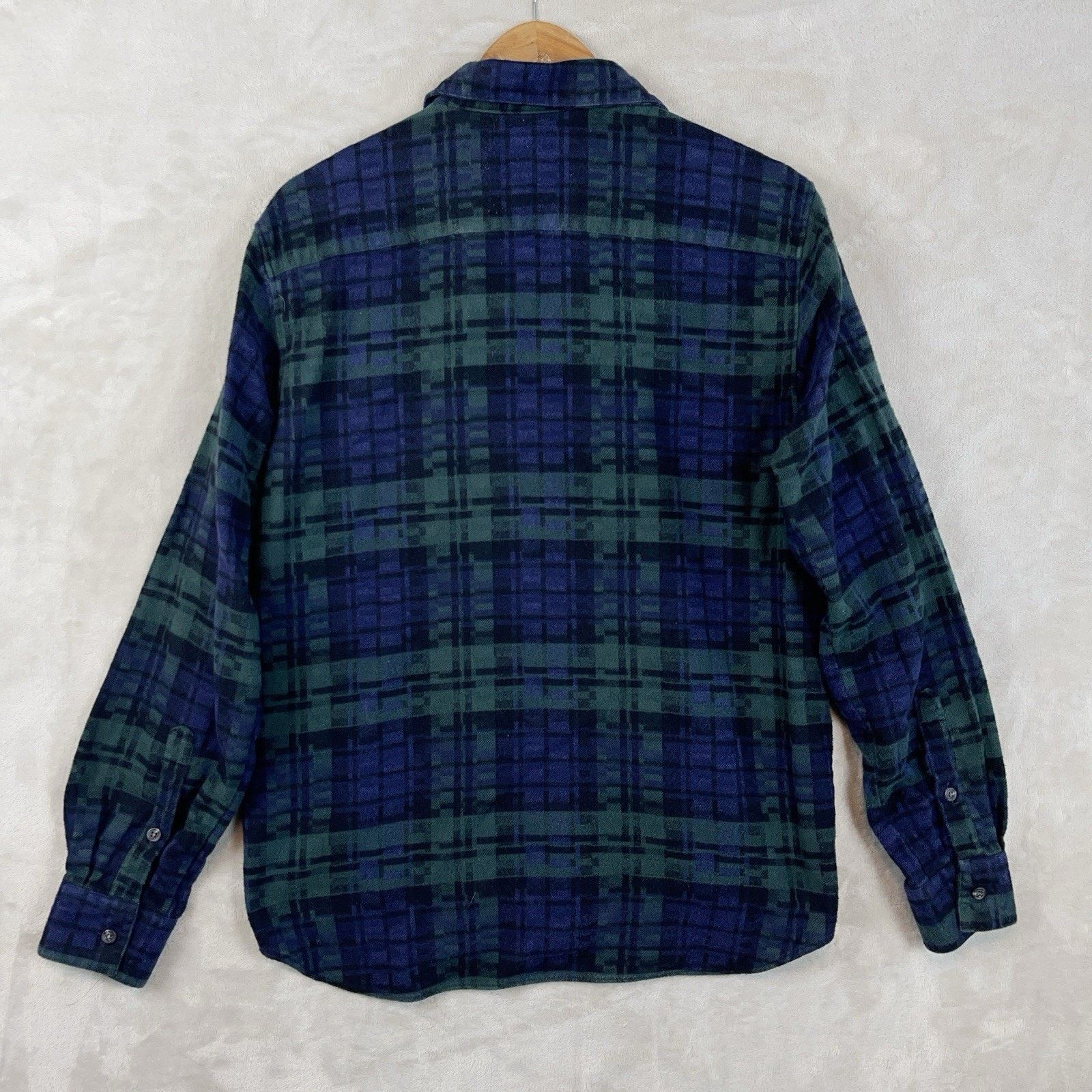 Peregrine Peregrine England Moore Plaid Flannel Green Shirt Men's L Size US L / EU 52-54 / 3 - 3 Thumbnail
