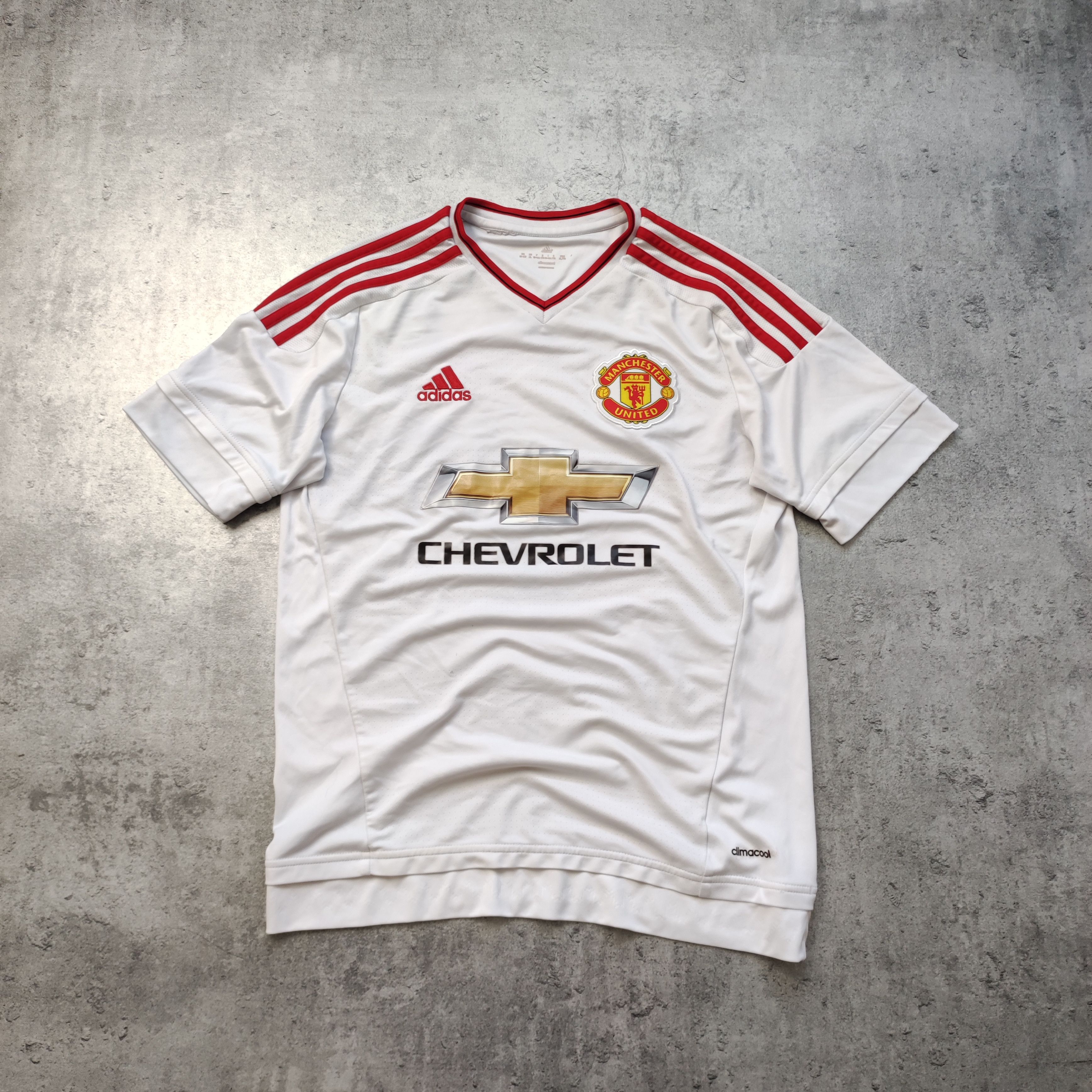Other Manchester United x Adidas 2015/16 Away Football Jersey Size US S / EU 44-46 / 1 - 2 Thumbnail