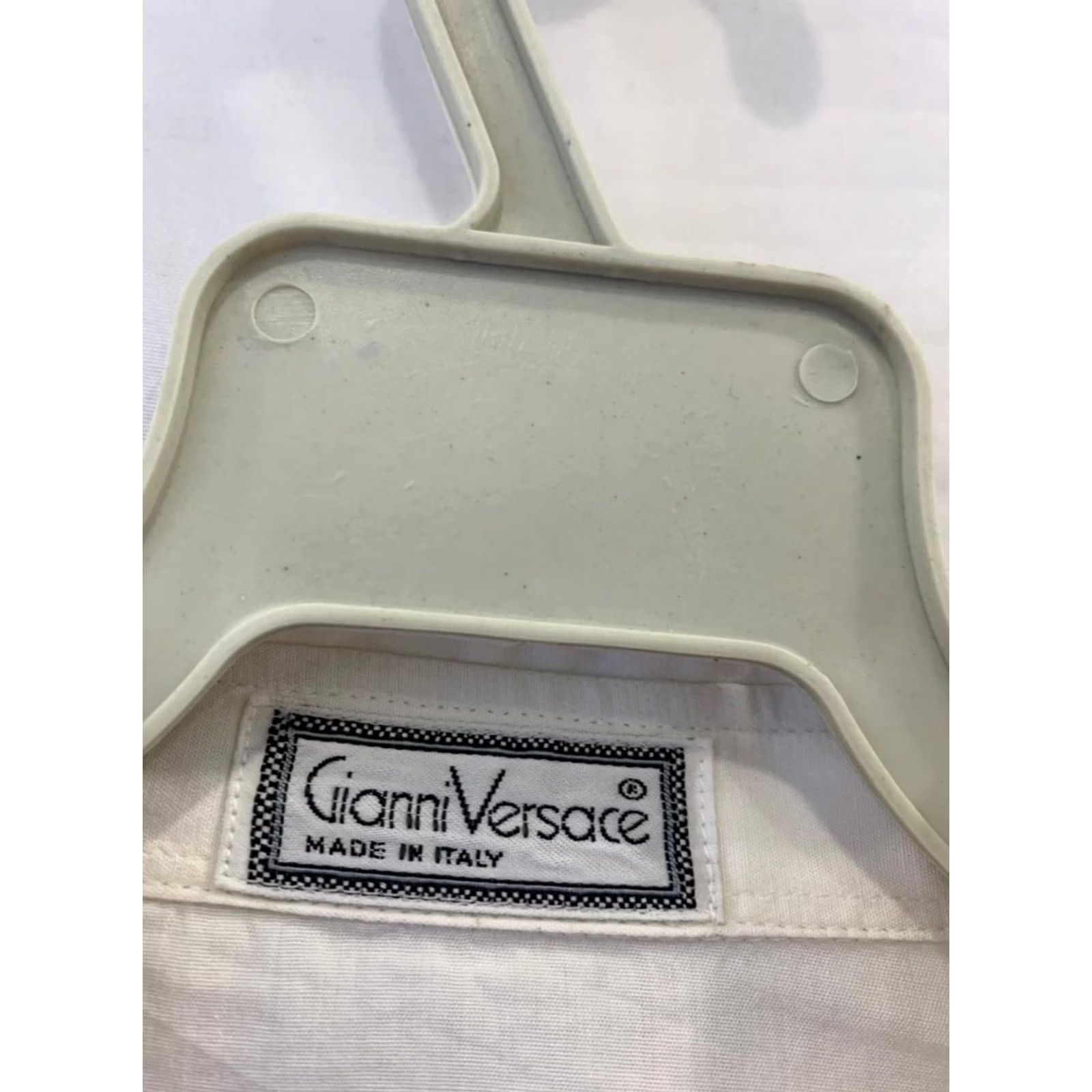Versace VINTAGE Gianni Versace White Button-Up Shirt 90s ALIAS ITALY L Mens Cotton 100% IT 50 / US Large Size US L / EU 52-54 / 3 - 3 Thumbnail