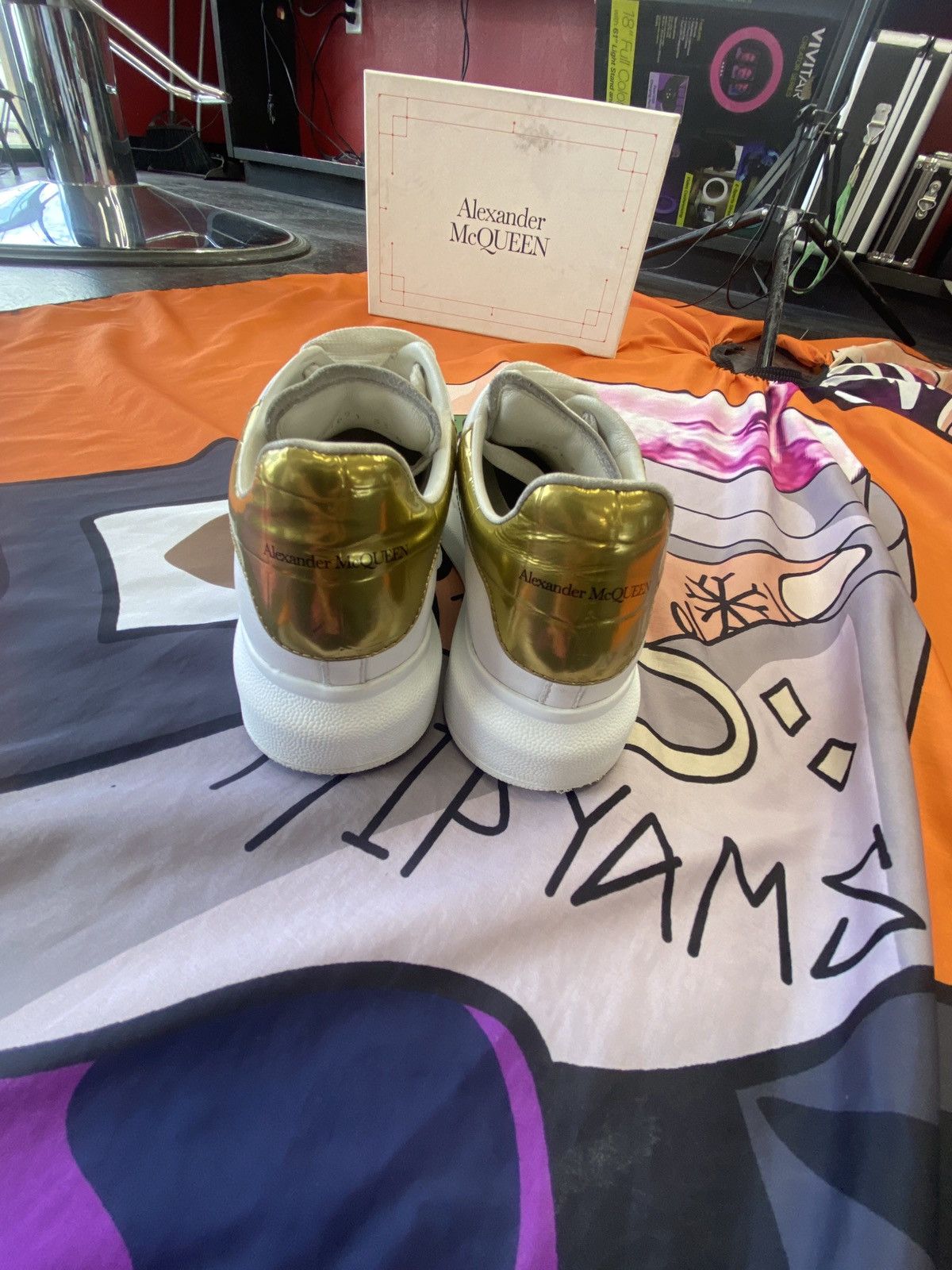 Alexander McQueen Alexander Mcqueen oversized snkr READ INFO! Size US 4 / IT 34 - 2 Thumbnail