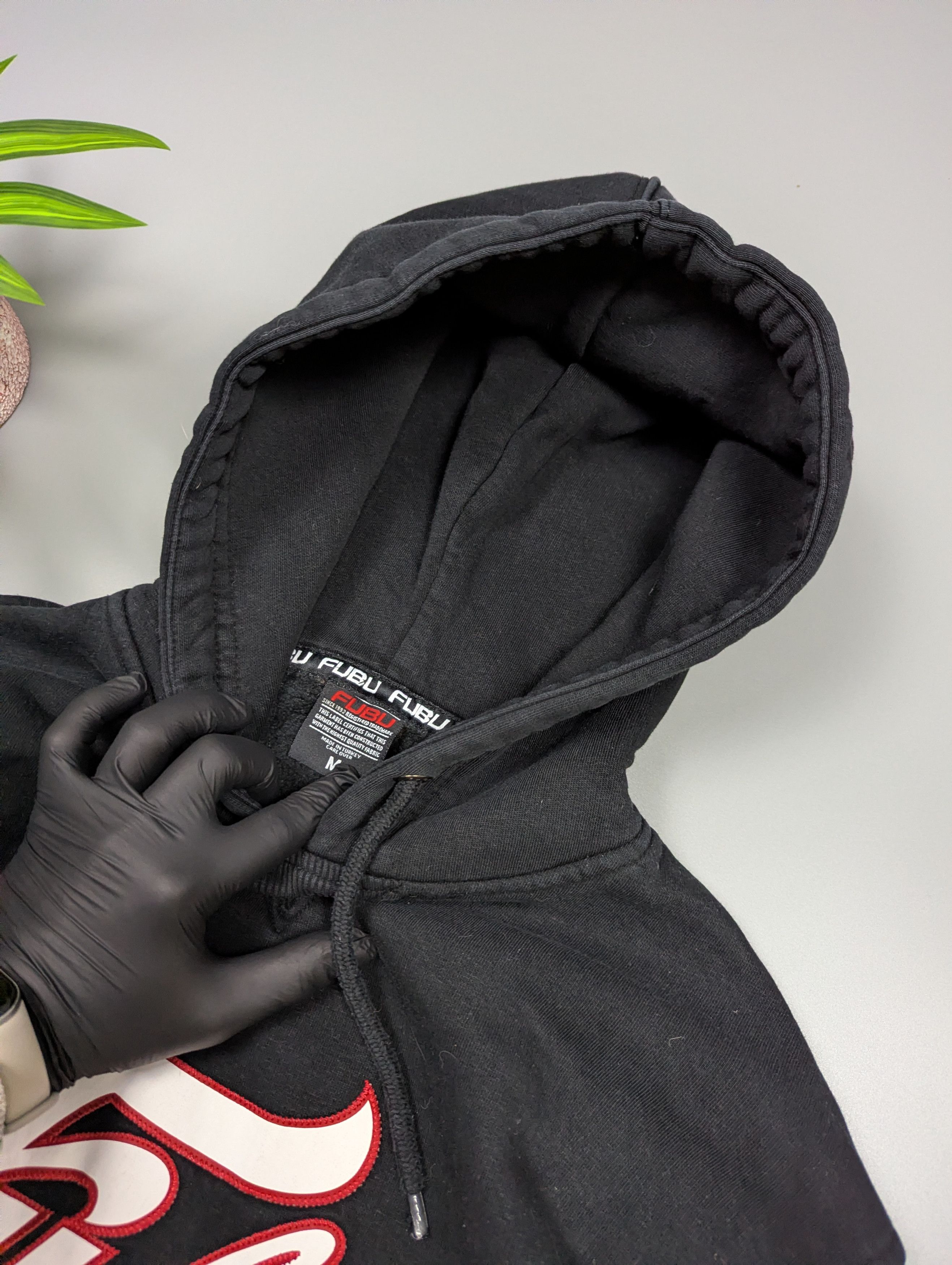 Fubu Vintage FUBU "05" Y2K Era Hoodie – Black & Red Big Logo Size US M / EU 48-50 / 2 - 10 Thumbnail