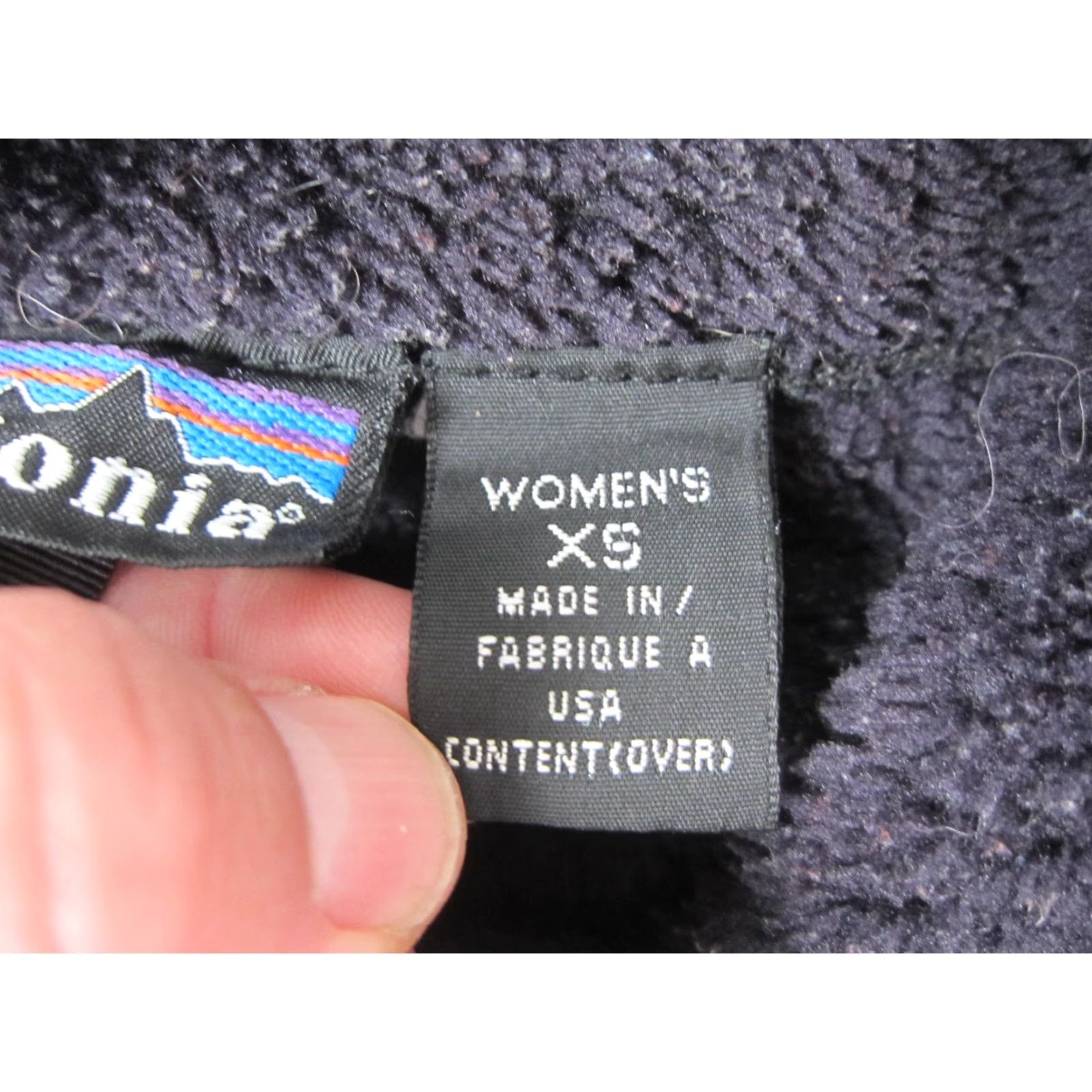 Patagonia VINTAGE Patagonia Jacket Womens XS Black Regulator Fleece Full Zip Jacket 90s Outdoor Womens Size XS / US 0-2 / IT 36-38 - 6 Thumbnail