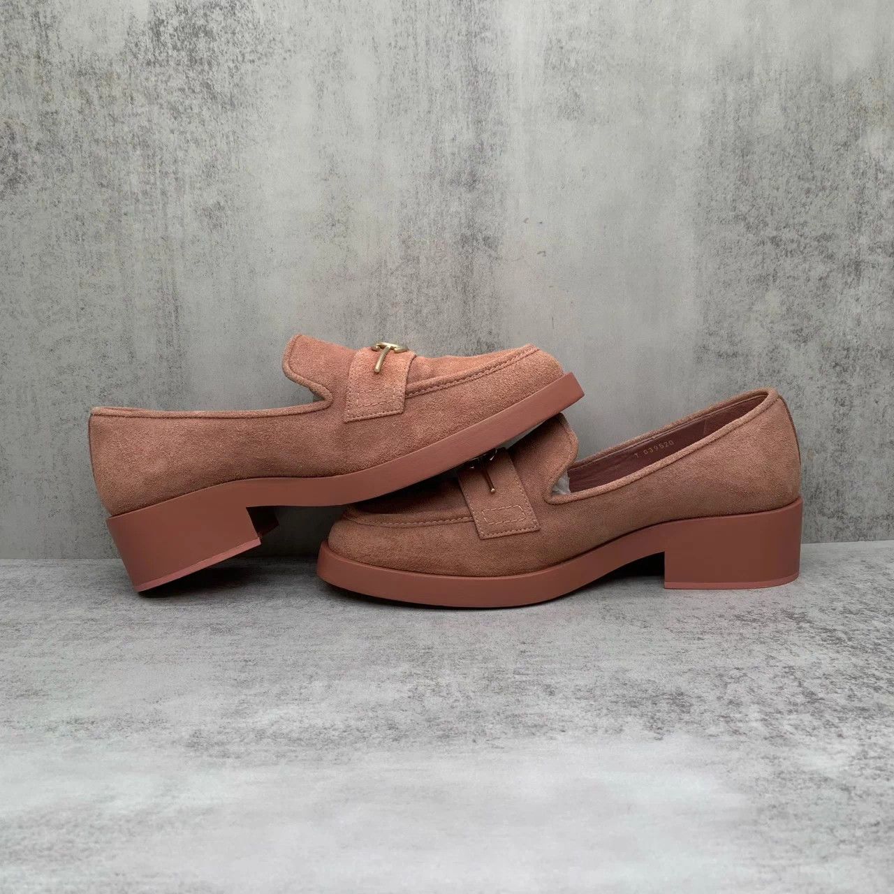 Chanel Chanel Pink Loafer 38 99 New Size US 7 / IT 37 - 3 Thumbnail
