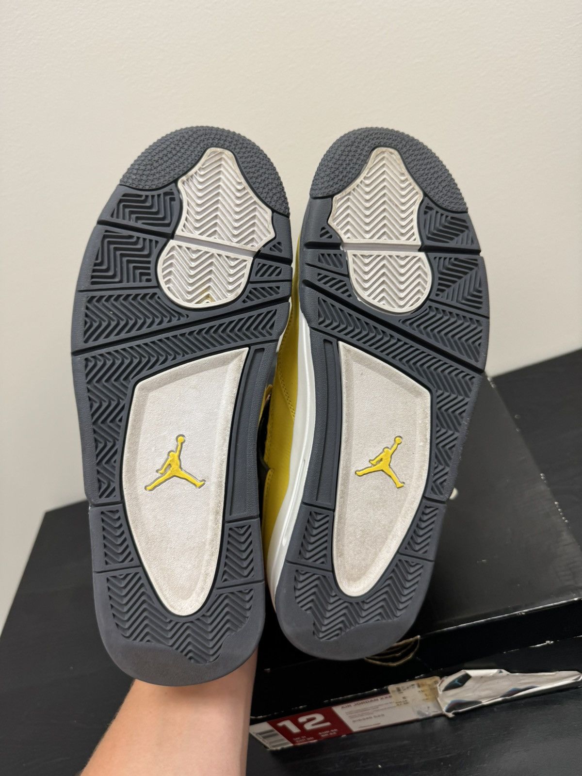 Jordan Brand Jordan 4 lighting Size US 10.5 / EU 43-44 - 5 Thumbnail