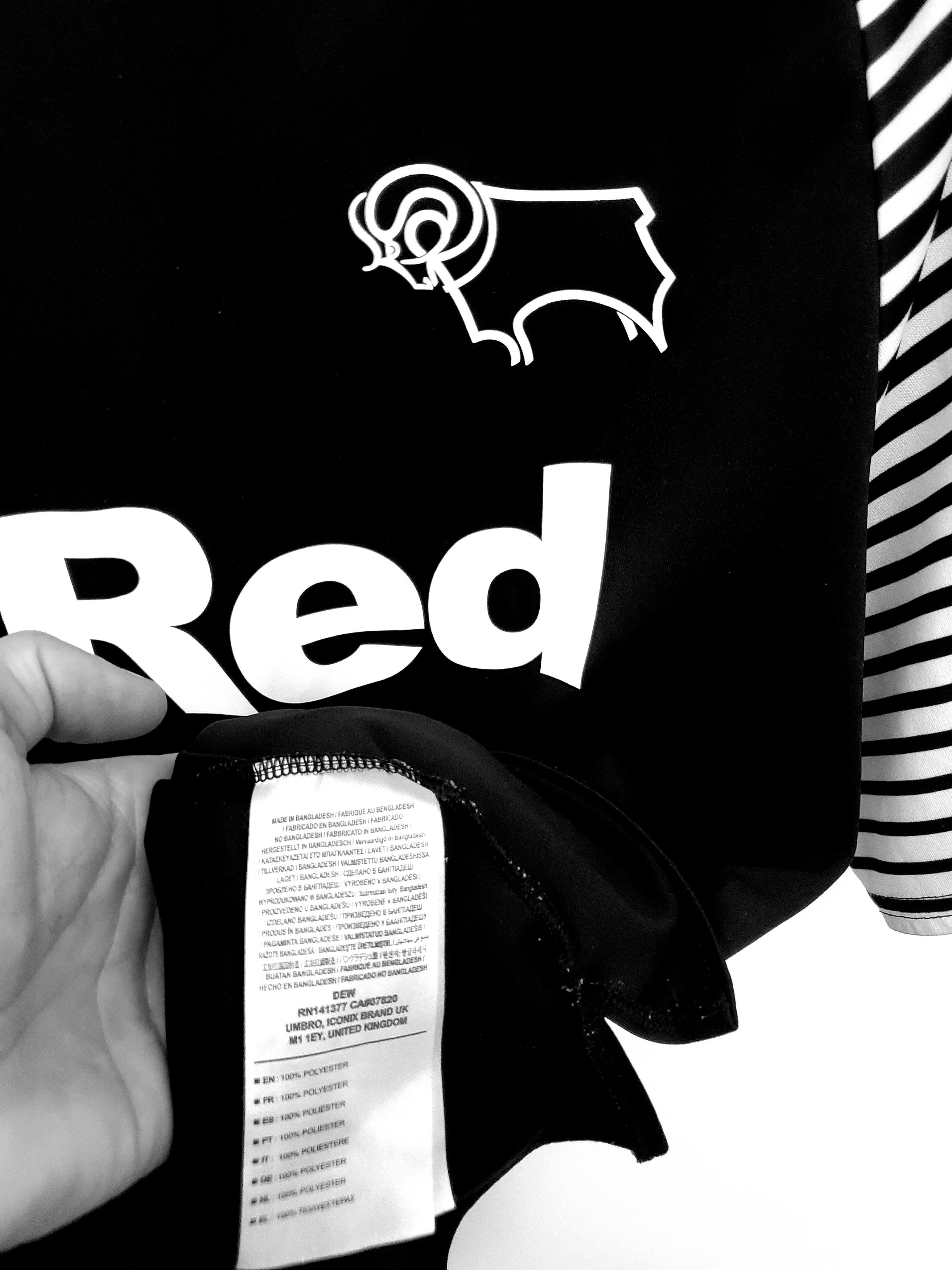 Umbro DERBY COUNTY 2019 2020 FOOTBALL SHIRT SOCCER JERSEY UMBRO Xl Size US XL / EU 56 / 4 - 4 Thumbnail