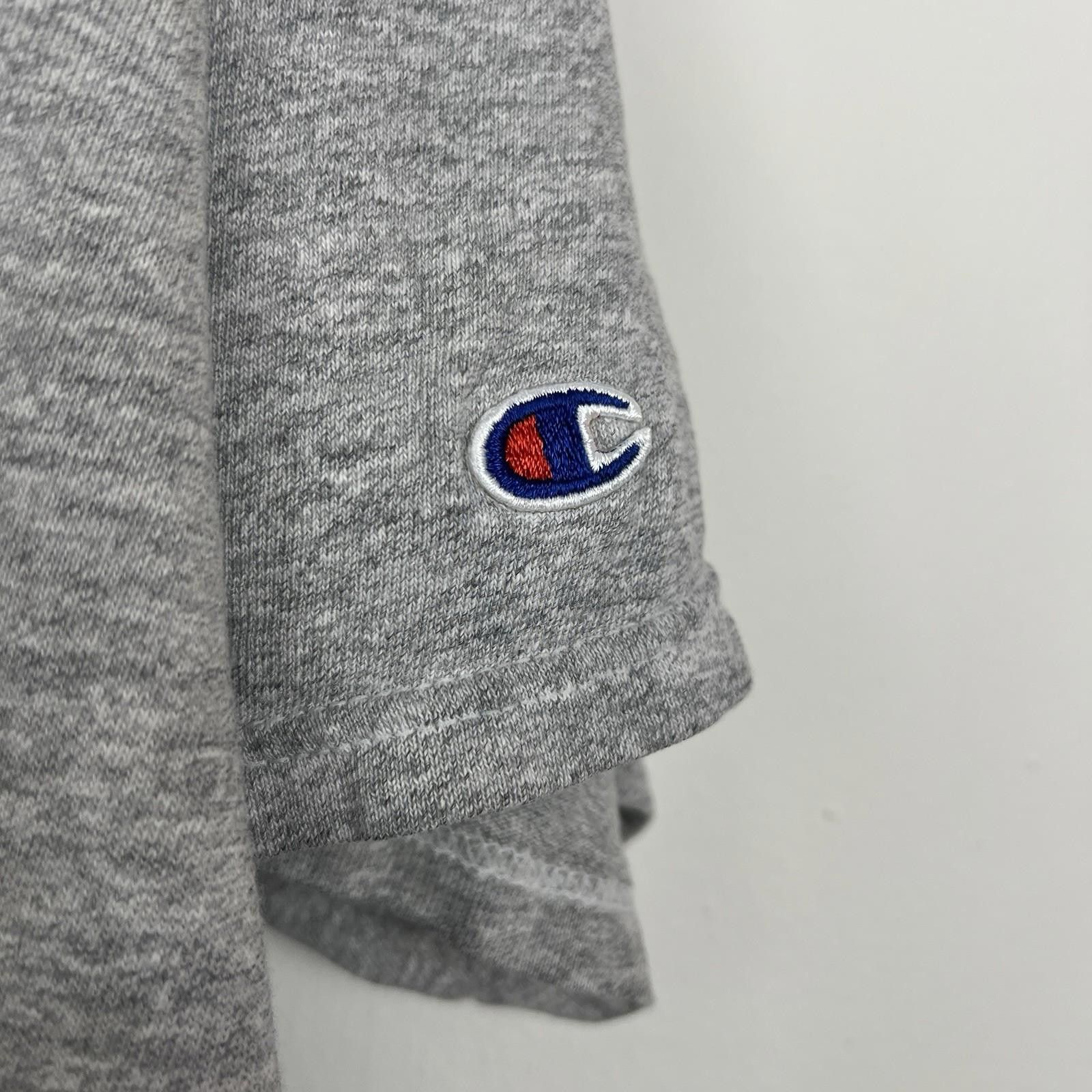 Champion Vintage 90s University of Wisconsin Champion Gray T Shirt XL Size US XL / EU 56 / 4 - 3 Thumbnail