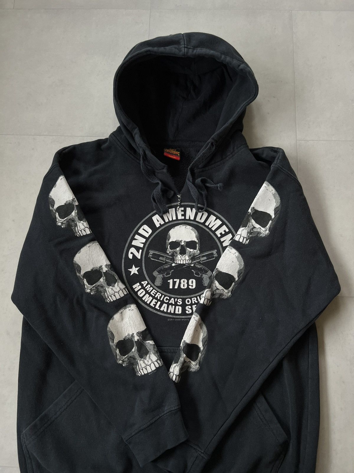 Japanese Brand Thrashed 2nd Amendment Skull Pile Hoodie Size US M / EU 48-50 / 2 - 3 Thumbnail