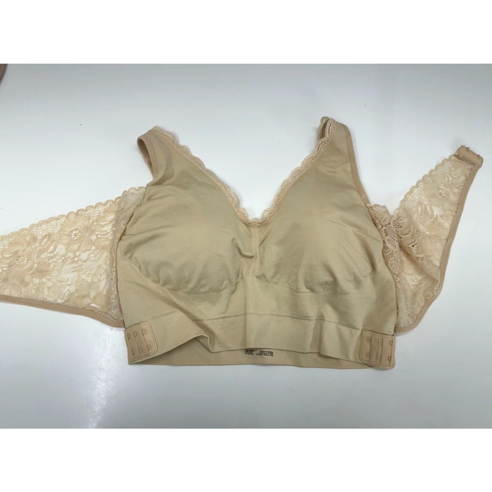 Vintage Cara Mia Womens Bra Size 2X Tan Lace Front Criss Cross Straps Padded Adjustable Wirefree 2XL Brown Front Hook & Eye Plus Size Women Ballpark Size ONE SIZE - 2 Thumbnail