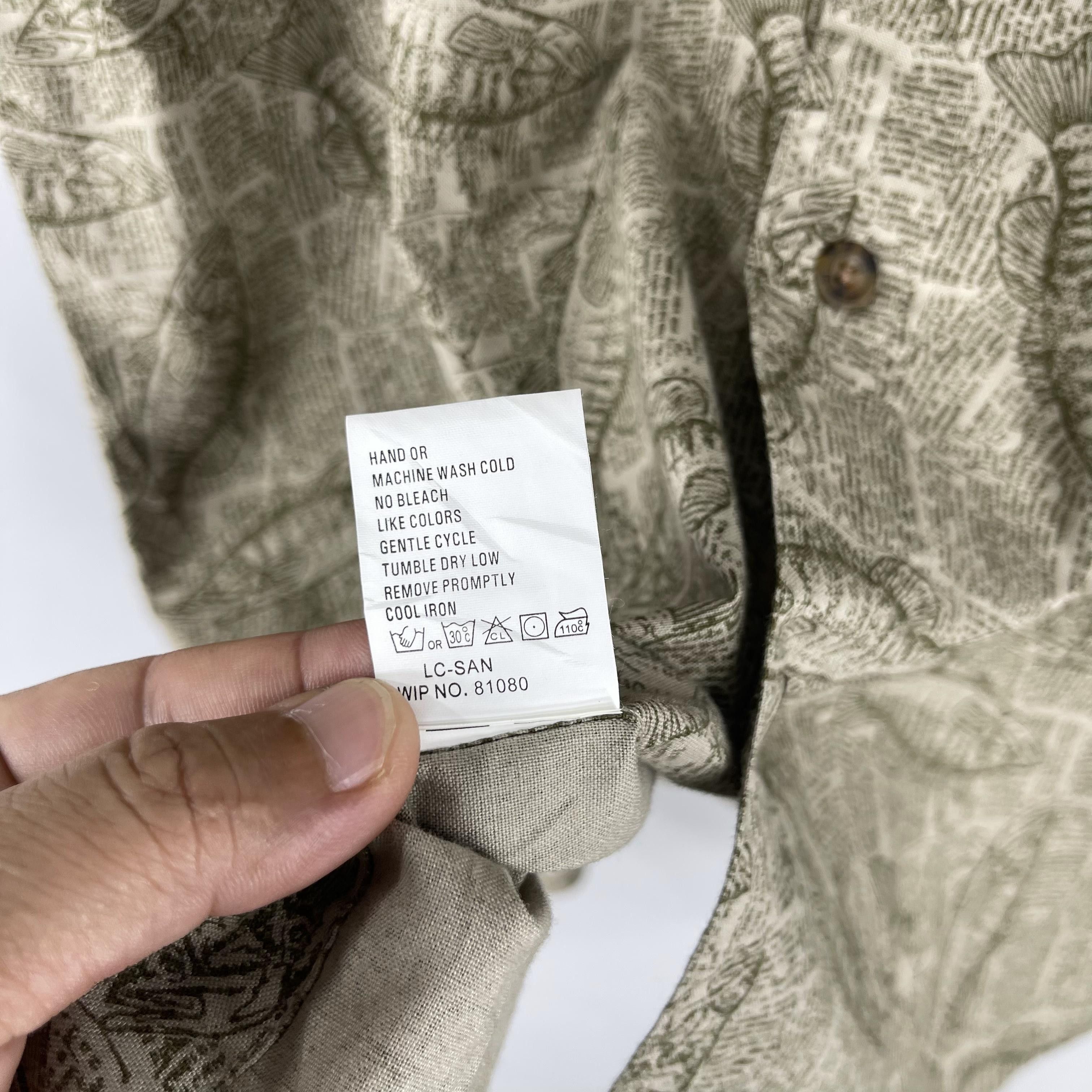 Japanese Brand Vintage WOOLRICH Abstract Freswater Bass Overprint Shirt Size US L / EU 52-54 / 3 - 7 Thumbnail