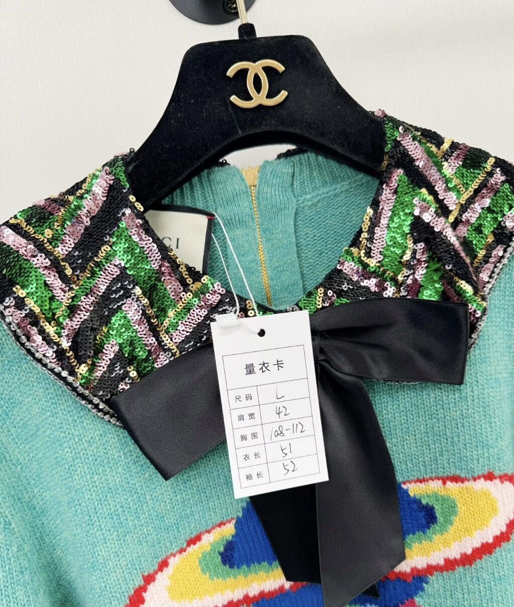 Gucci Gucci sequined sweater Size L / US 10 / IT 46 - 2 Thumbnail