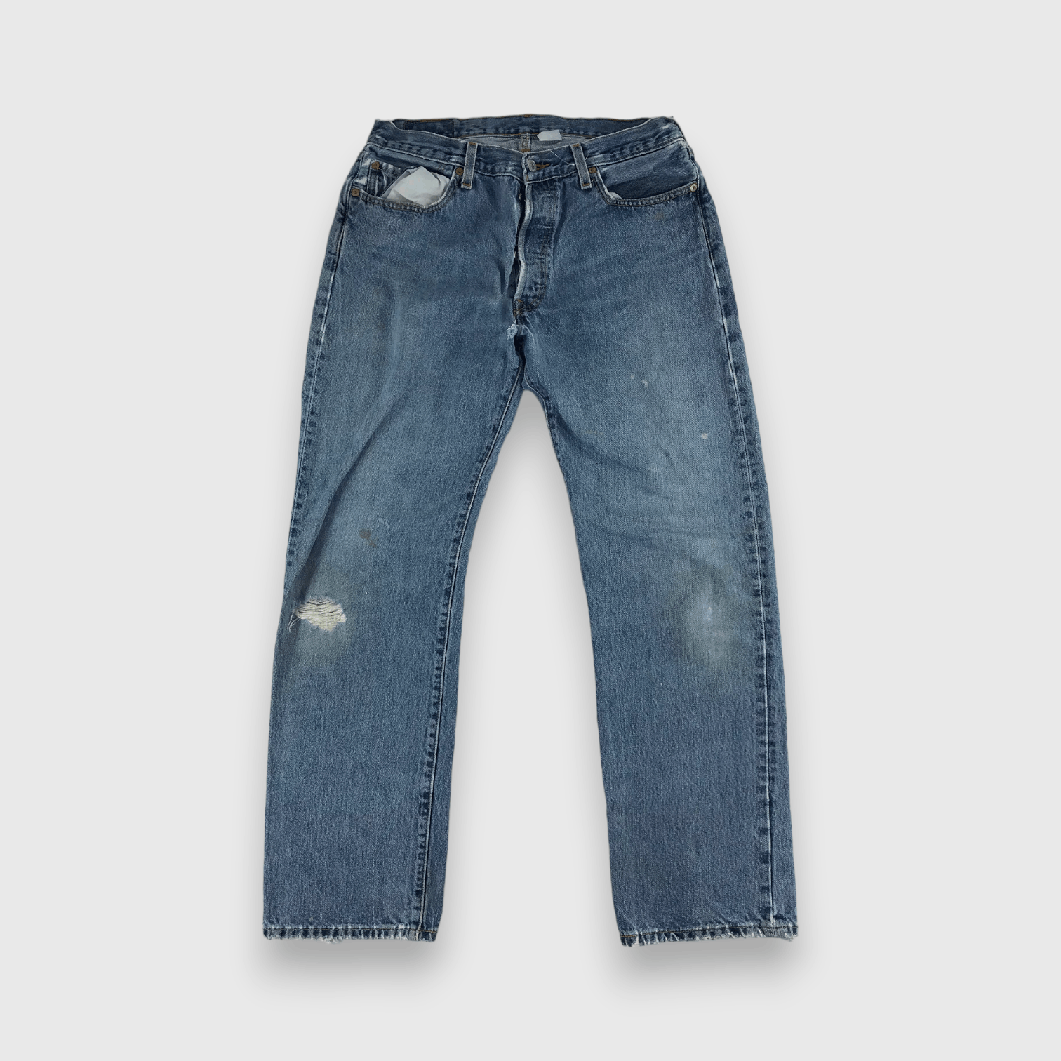 Levi's Vintage Levis 501 Jeans Blue Medium Wash Denim -J335 Size US 32 / EU 48 - 1 Thumbnail