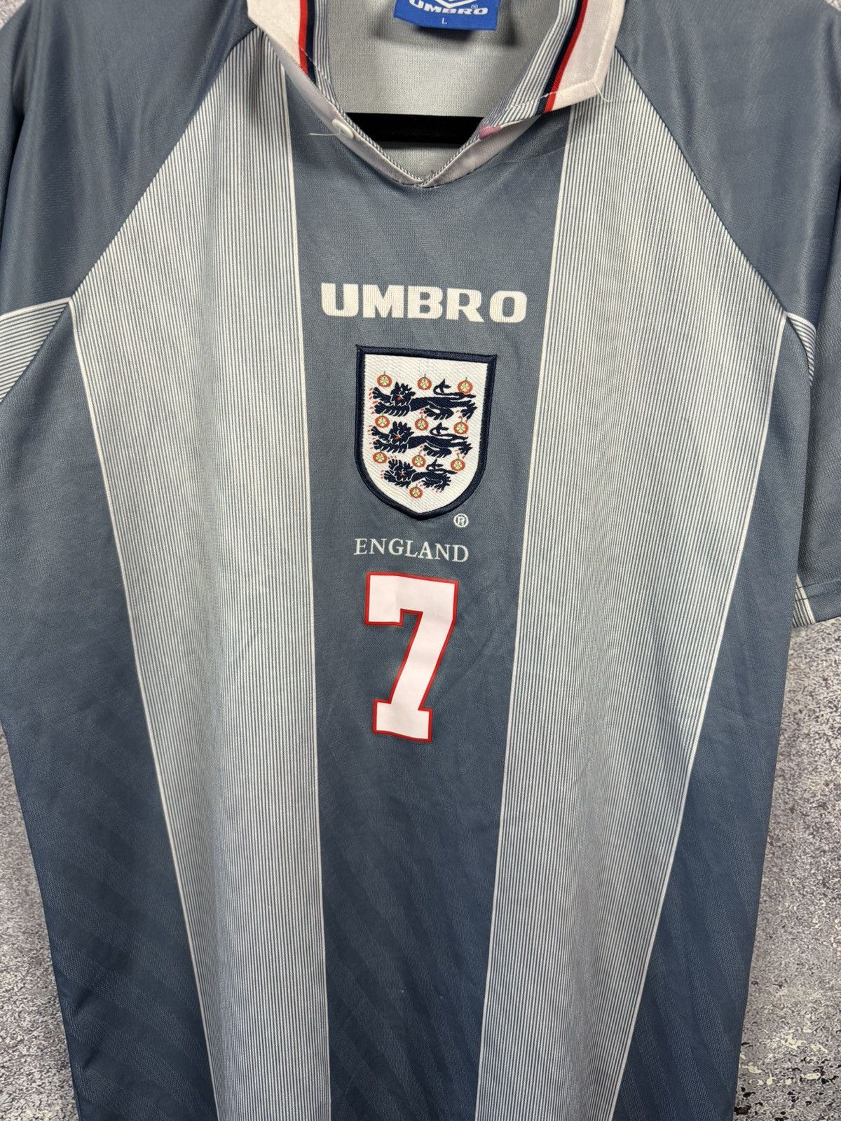Vintage BECKHAM 90’s England National Team 1996 Umbro Jersey large Size US L / EU 52-54 / 3 - 5 Thumbnail