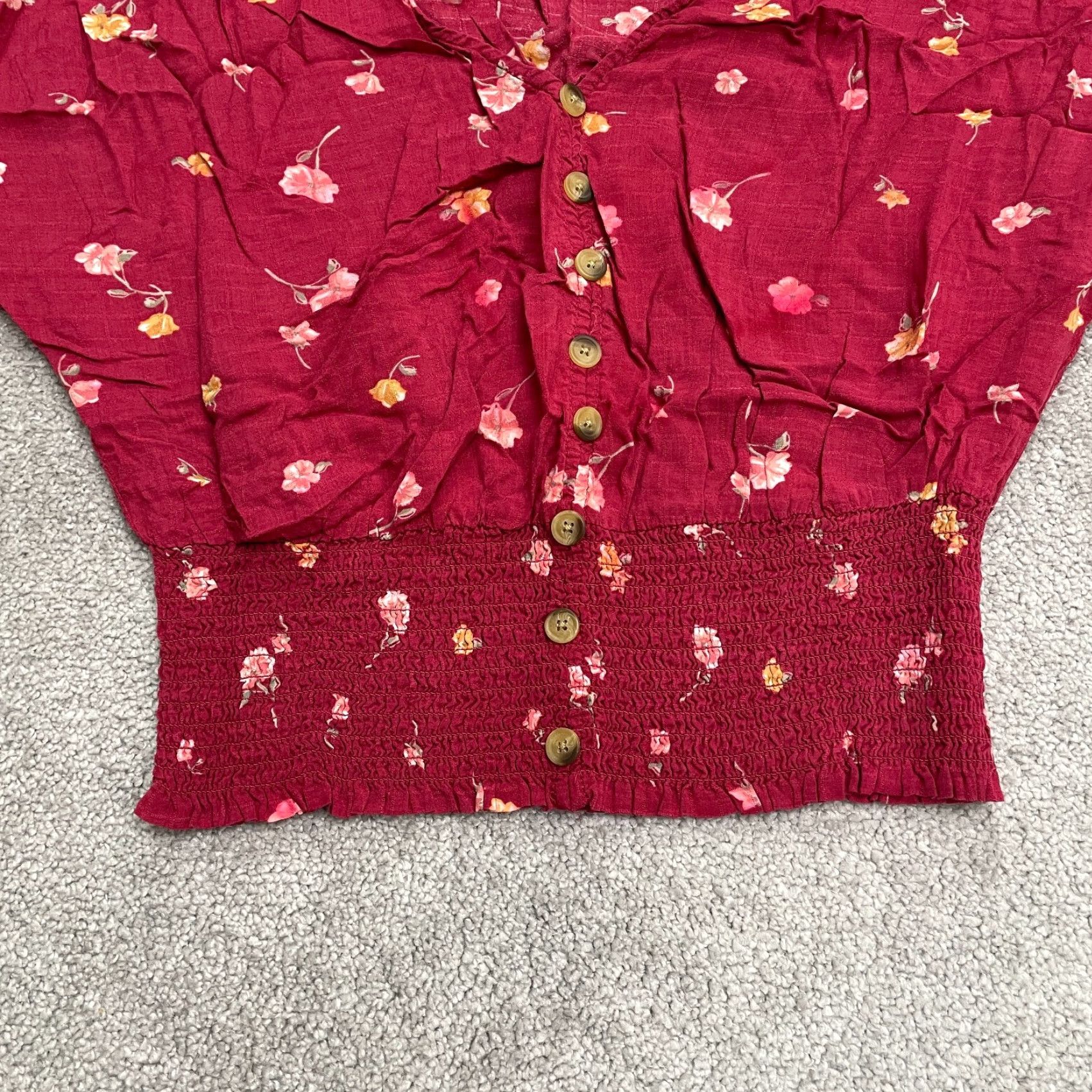 Vintage Planet Gold Floral Smocked Cropped Top Juniors XL Red Short Sleeve Button Casual Shirt Blouse Woman Beach Flower 90s Style Womens Size XL / US 12-14 / IT 48-50 - 3 Thumbnail