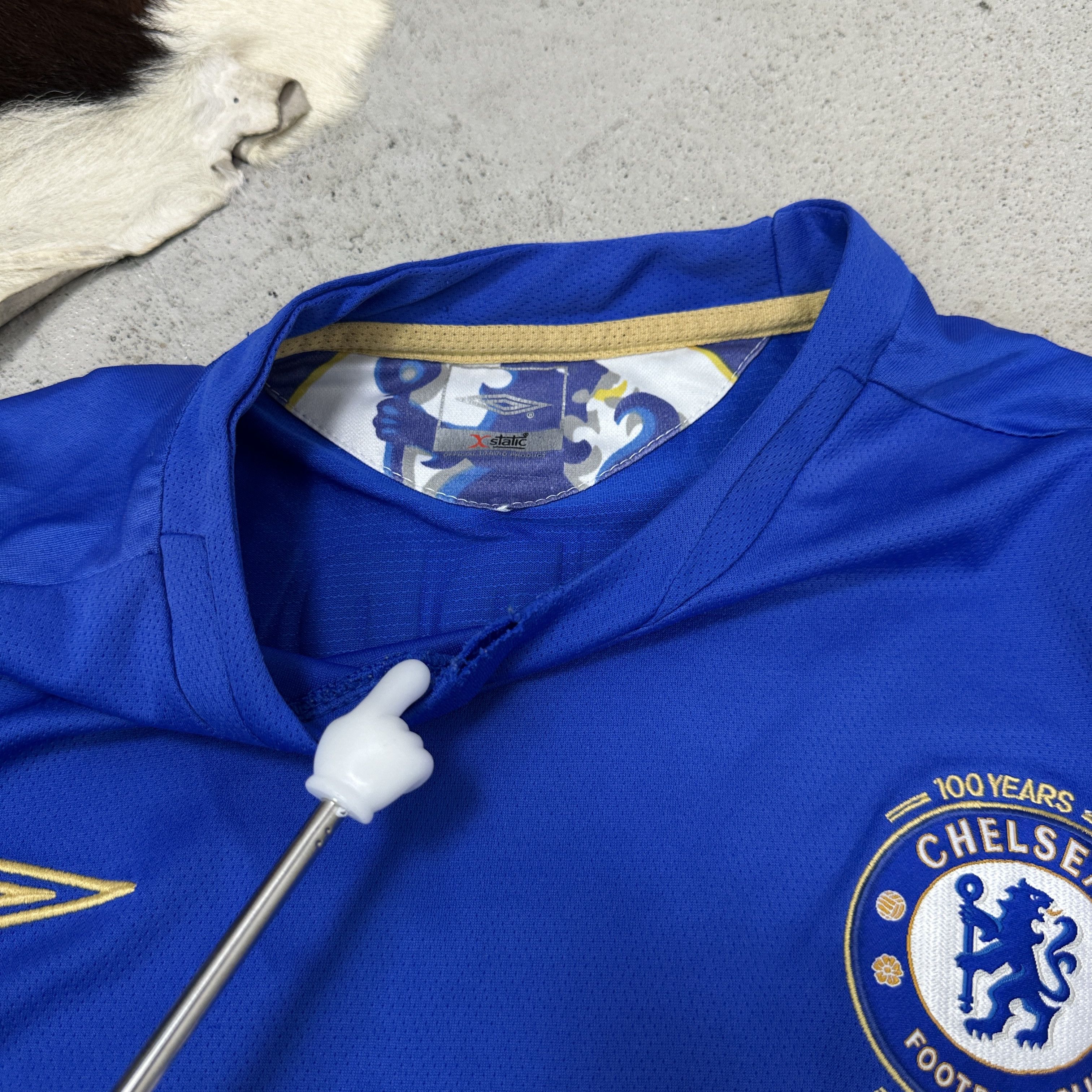 Umbro Vintage Sporty Umbro 05/06 Chelsea Terry Jersey Y2K Size US XL / EU 56 / 4 - 3 Thumbnail