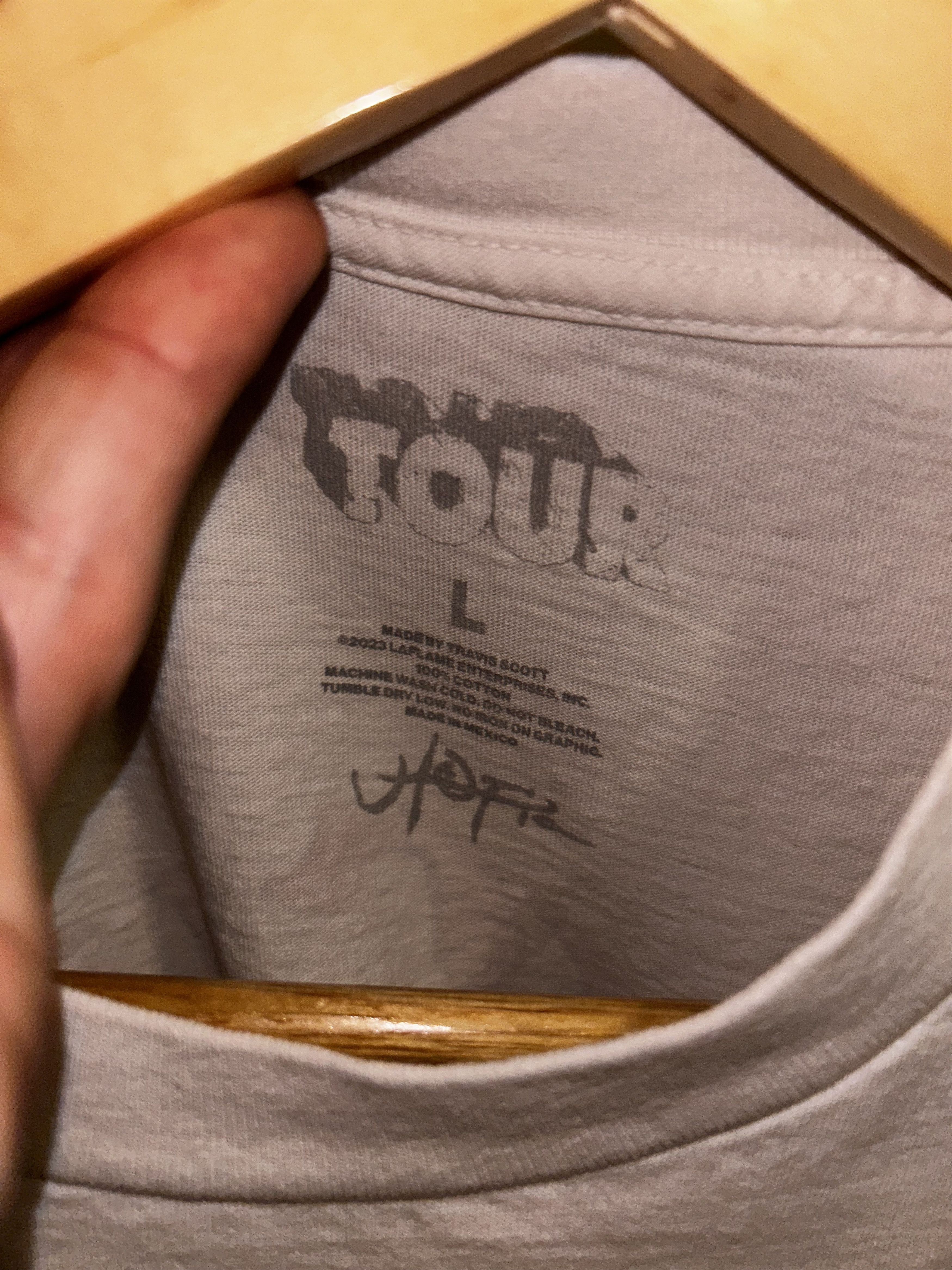 Travis Scott Utopia Tour Graphic Tee Size US L / EU 52-54 / 3 - 2 Thumbnail