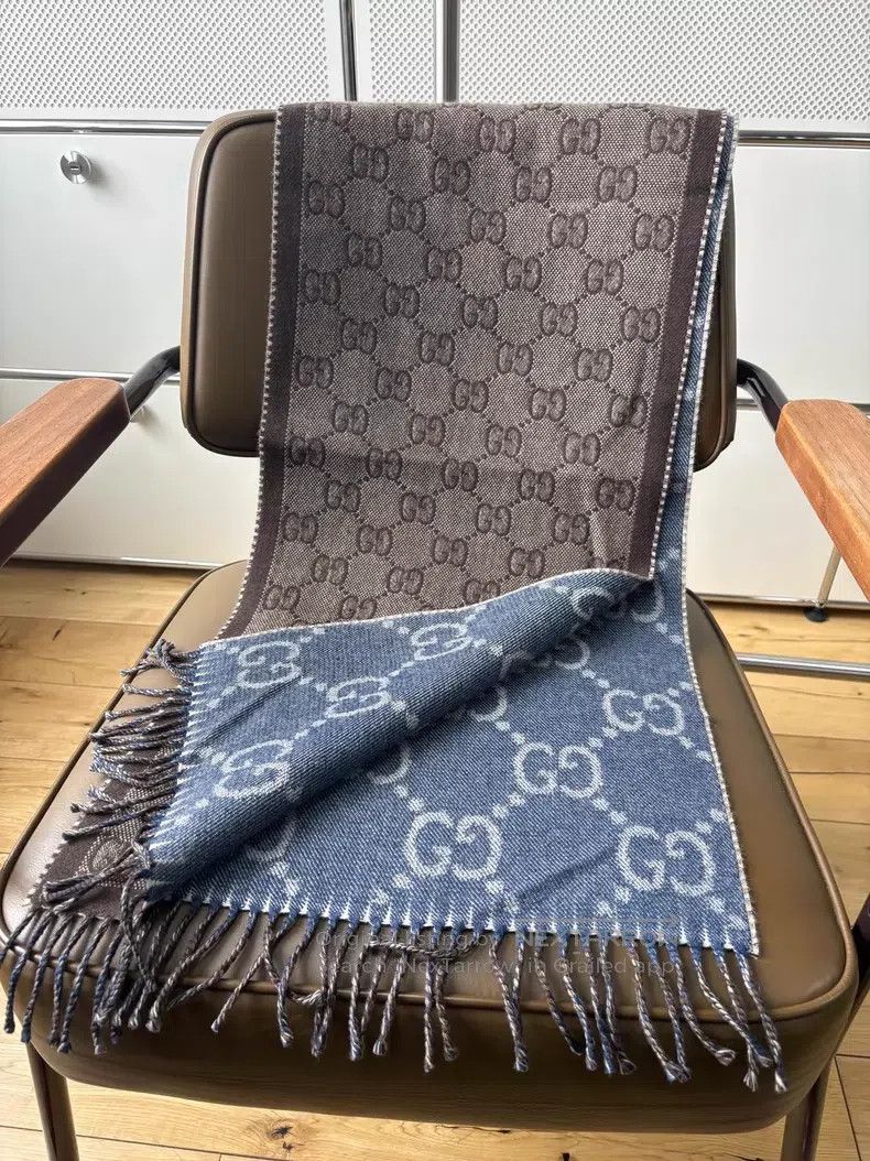 Gucci Gucci Brown and blue old flower full print double-sided sc Size ONE SIZE - 2 Thumbnail