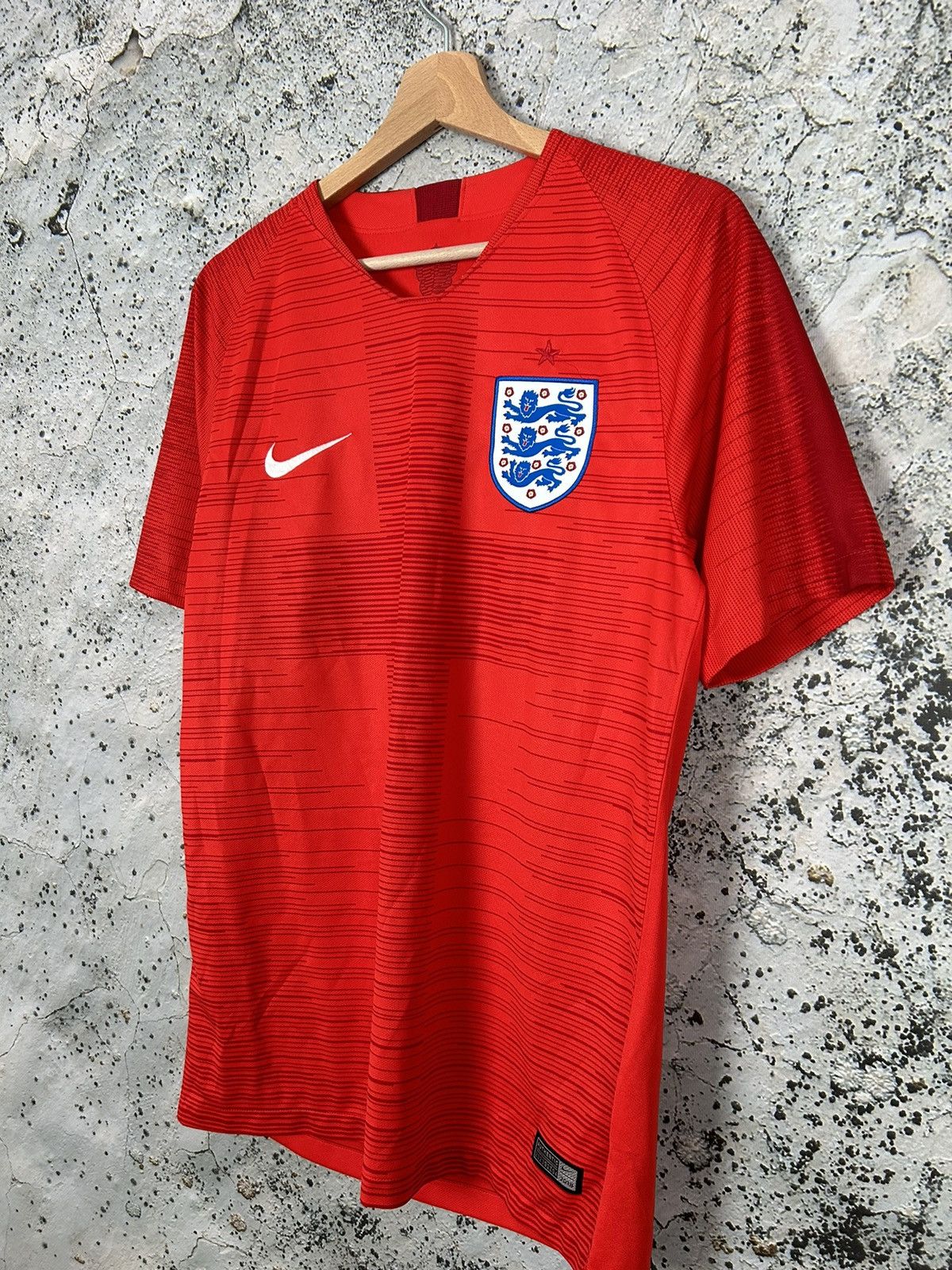 Vintage Vintage England Nike Soccer Jersey Football World Cup Size US S / EU 44-46 / 1 - 2 Thumbnail