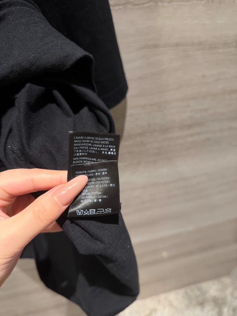 Balenciaga Balenciaga Seven Languages Black Short Sleeve T-Shirt Size US S / EU 44-46 / 1 - 4 Thumbnail