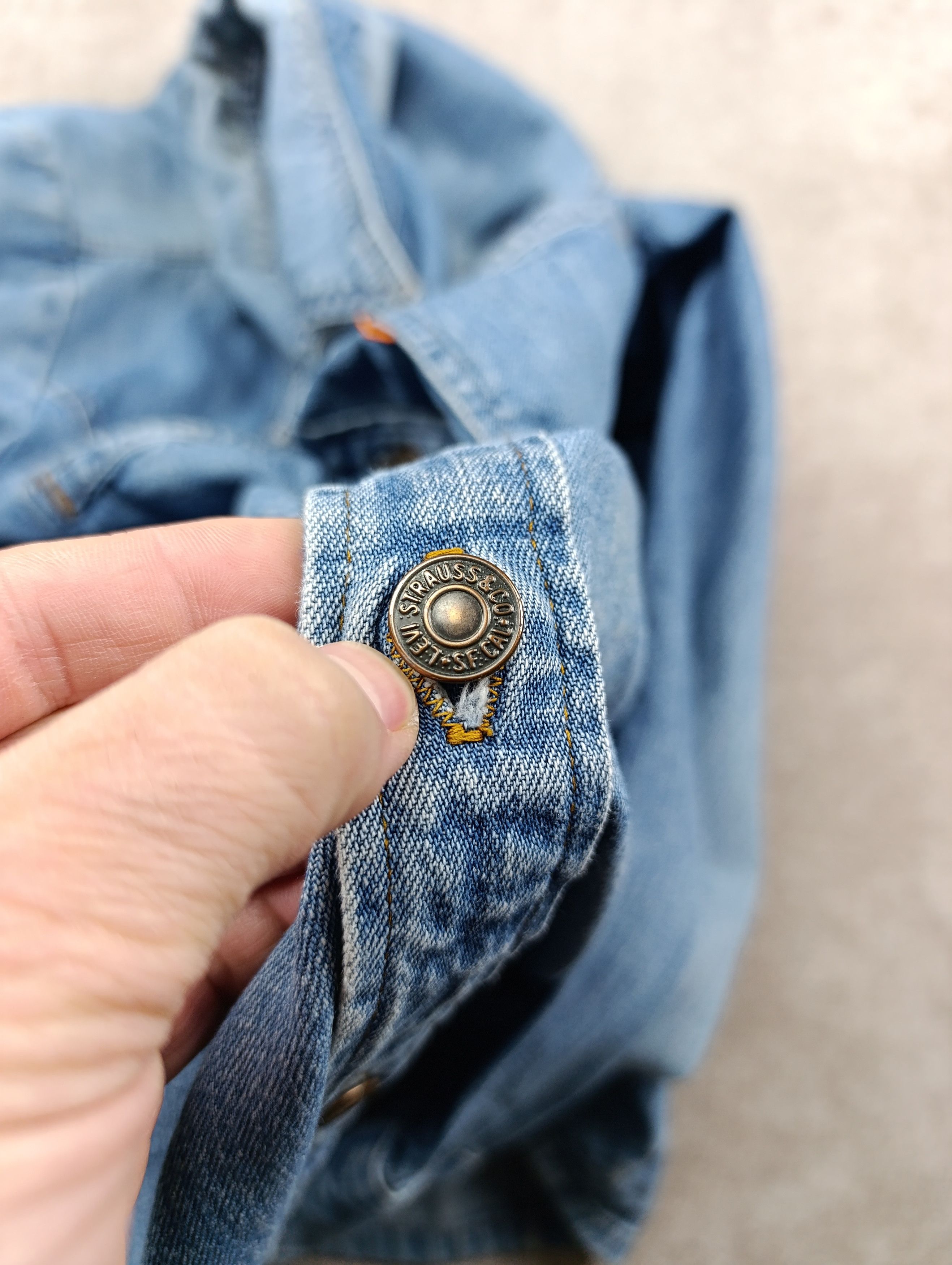 Levi's Vintage Clothing Levis Vintage Denim Shirt Orange Tab Made In USA Size US L / EU 52-54 / 3 - 8 Thumbnail