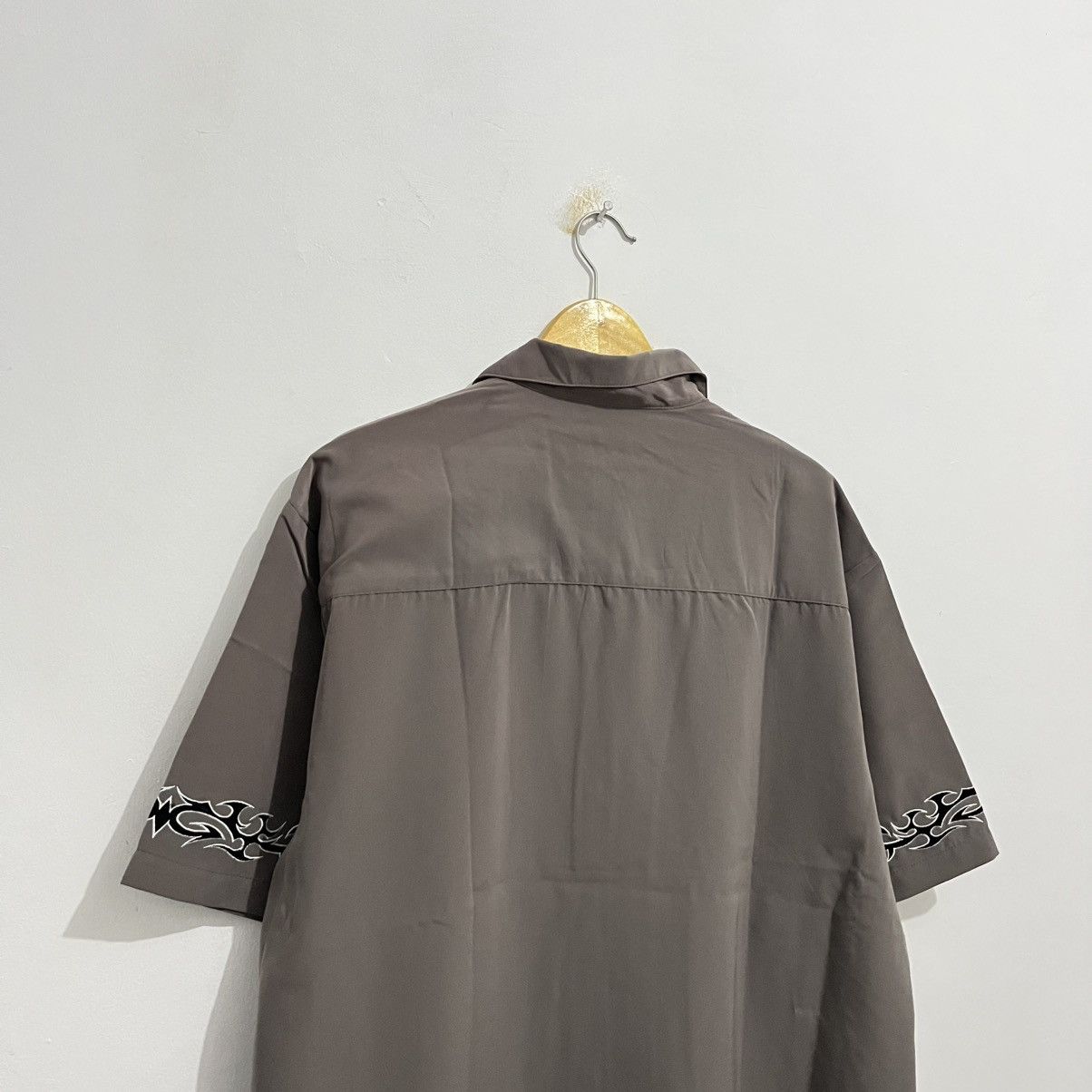 Other No Boundaries Y2K Tribal Flame Brown Shirt Size US L / EU 52-54 / 3 - 9 Thumbnail