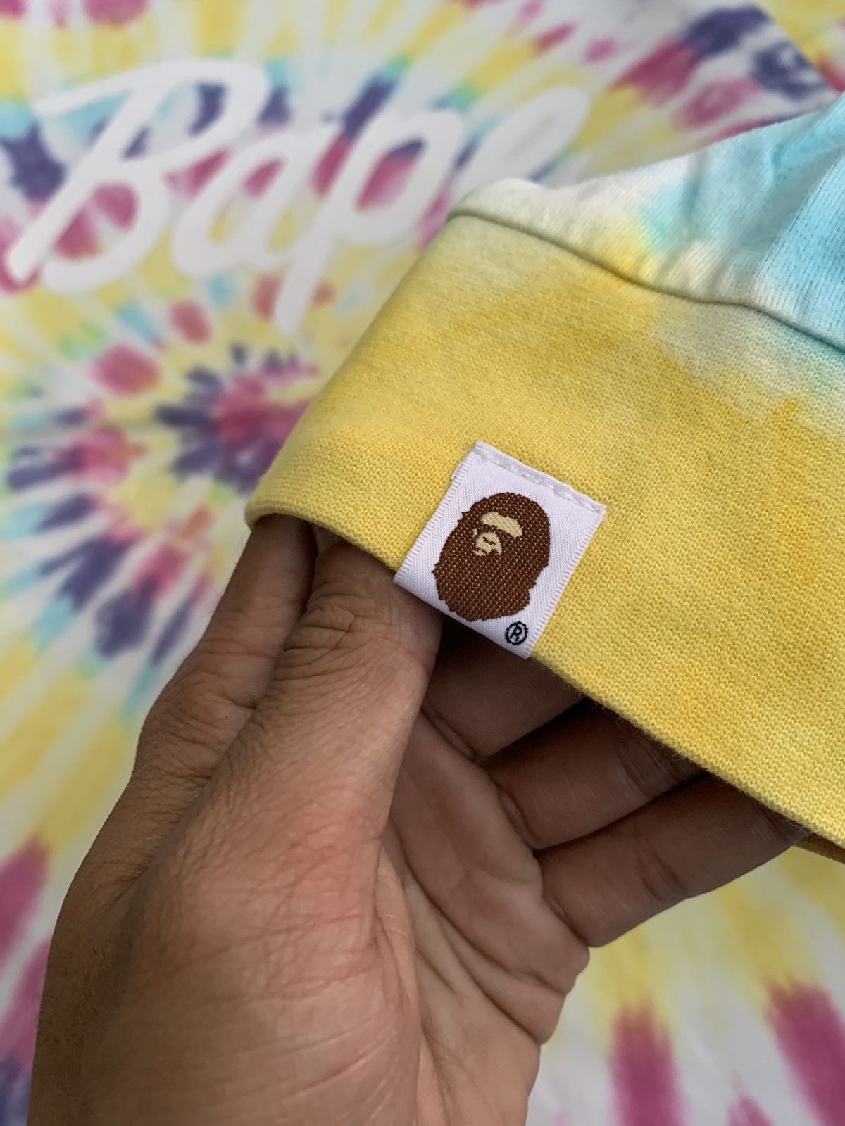 Bape LONGSLEVEE TIE DYE BAPE Size US XXL / EU 58 / 5 - 6 Thumbnail