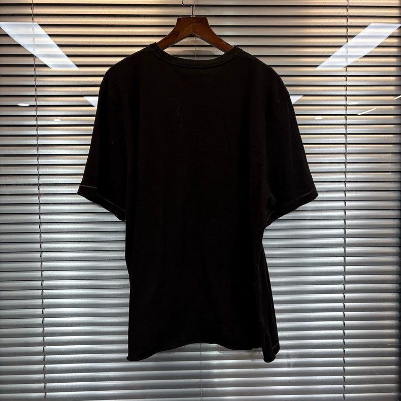 Yves Saint Laurent Yves Saint Laurent Black Heart Print Short Sleeve T-Shirt Size US XL / EU 56 / 4 - 2 Thumbnail