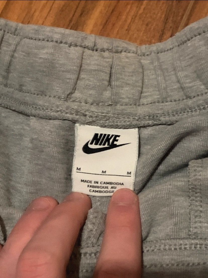 Nike Grey tech fleece trackies Size US 32 / EU 48 - 3 Thumbnail