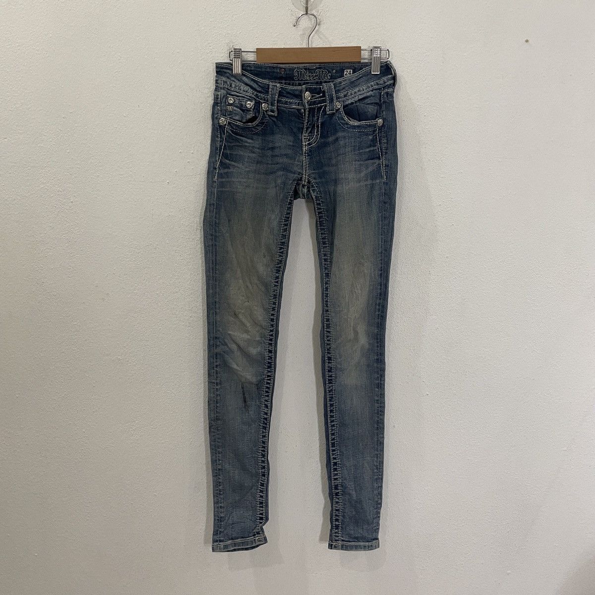 Japanese Brand Vintage Miss Me Rare Design Jeans Size 27" / US 4 / IT 40 - 1 Thumbnail
