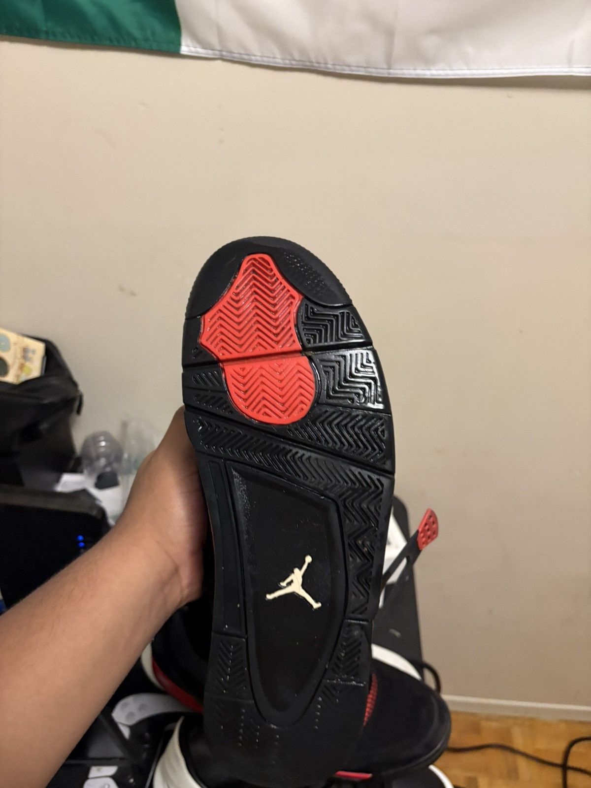 Jordan Brand Jordan 4 Red Thunder Size US 13 / EU 46 - 10 Thumbnail