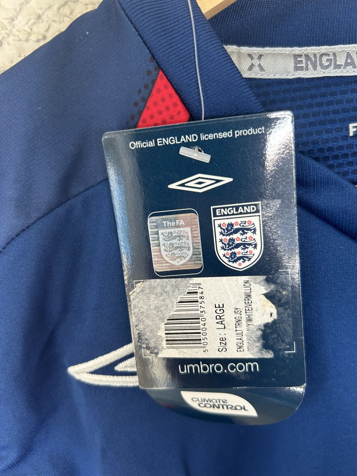 Umbro Vintage Umbro England 2005 Training Jersey Size US L / EU 52-54 / 3 - 9 Thumbnail