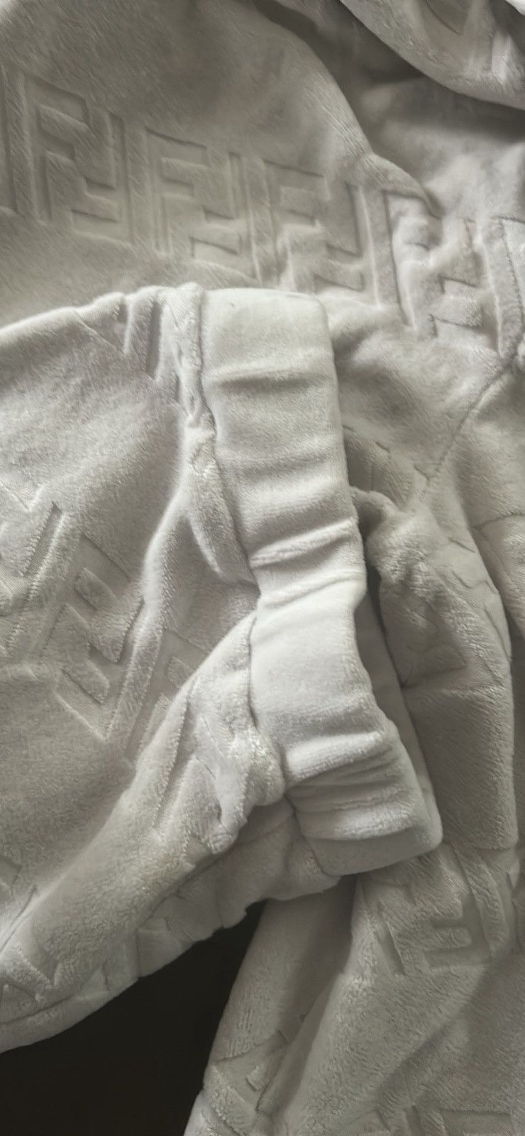 Fendi Fendi Men’s Monogram Joggers Size US 33 - 3 Thumbnail