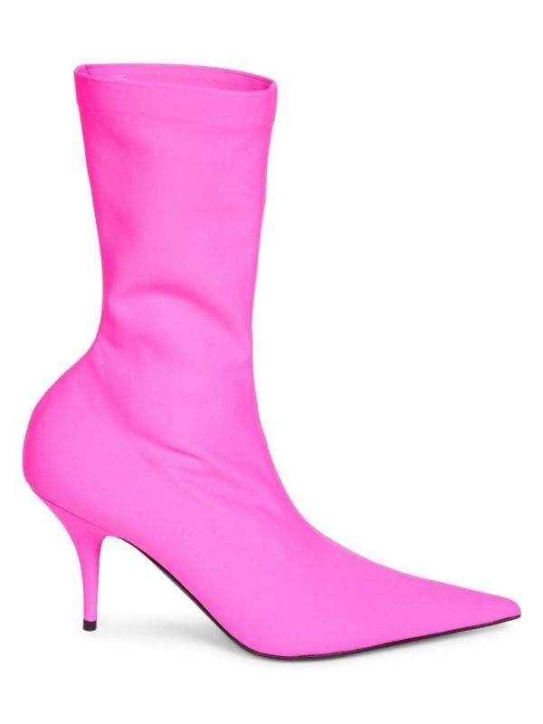 oc11z1125 Knife Booties in Pink