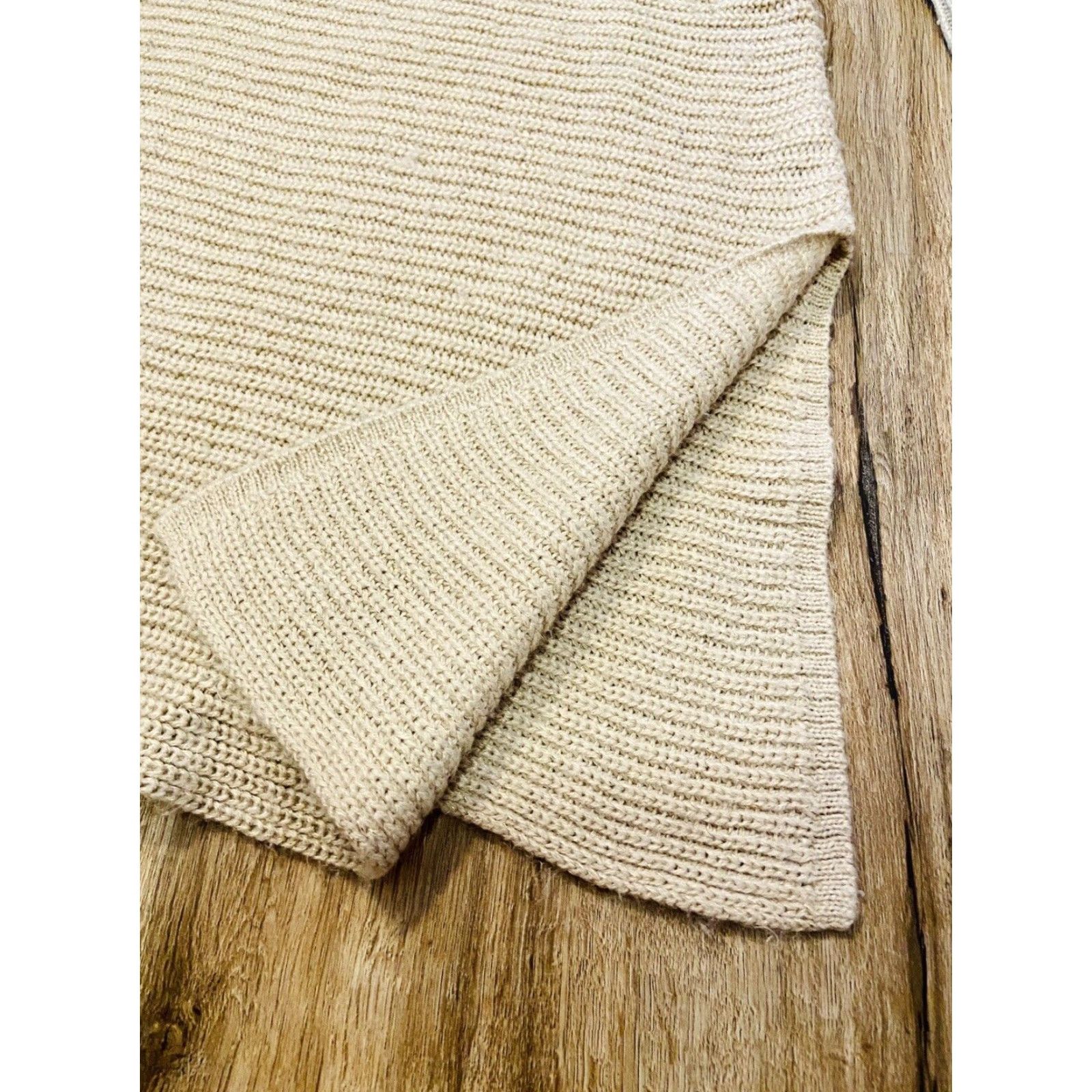 Apt. 9 APT. 9 Gold Sparkle Sweater Blouse Long Sleeve Pullover Women's Size L with Slit Sleeves Cream American Theme Size L / US 10 / IT 46 - 2 Thumbnail
