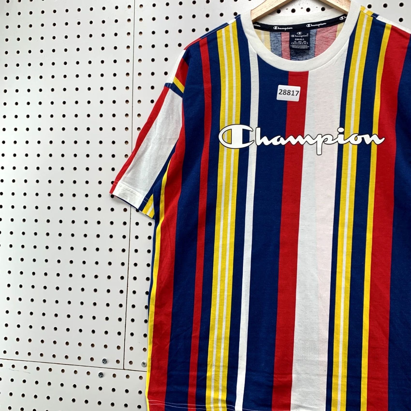 Champion VINTAGE Champion Shirt Mens S Striped Blue Yellow White Short Sleeve 21X27 Size US S / EU 44-46 / 1 - 3 Thumbnail