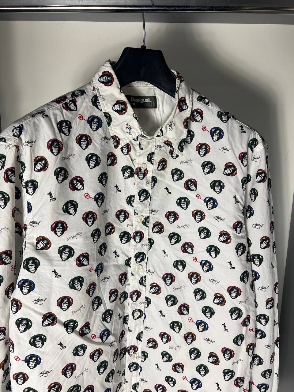 Desigual VINTAGE DESIGUAL ITALIAN DESIGNER MONKEY SHIRT CASUAL Size US XL / EU 56 / 4 - 2 Thumbnail