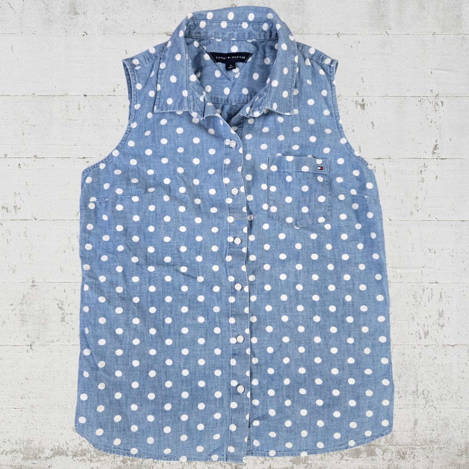 Tommy Hilfiger Tommy Hilfiger Polka Dot Chambray Top Size Medium Size M / US 6-8 / IT 42-44 - 2 Thumbnail