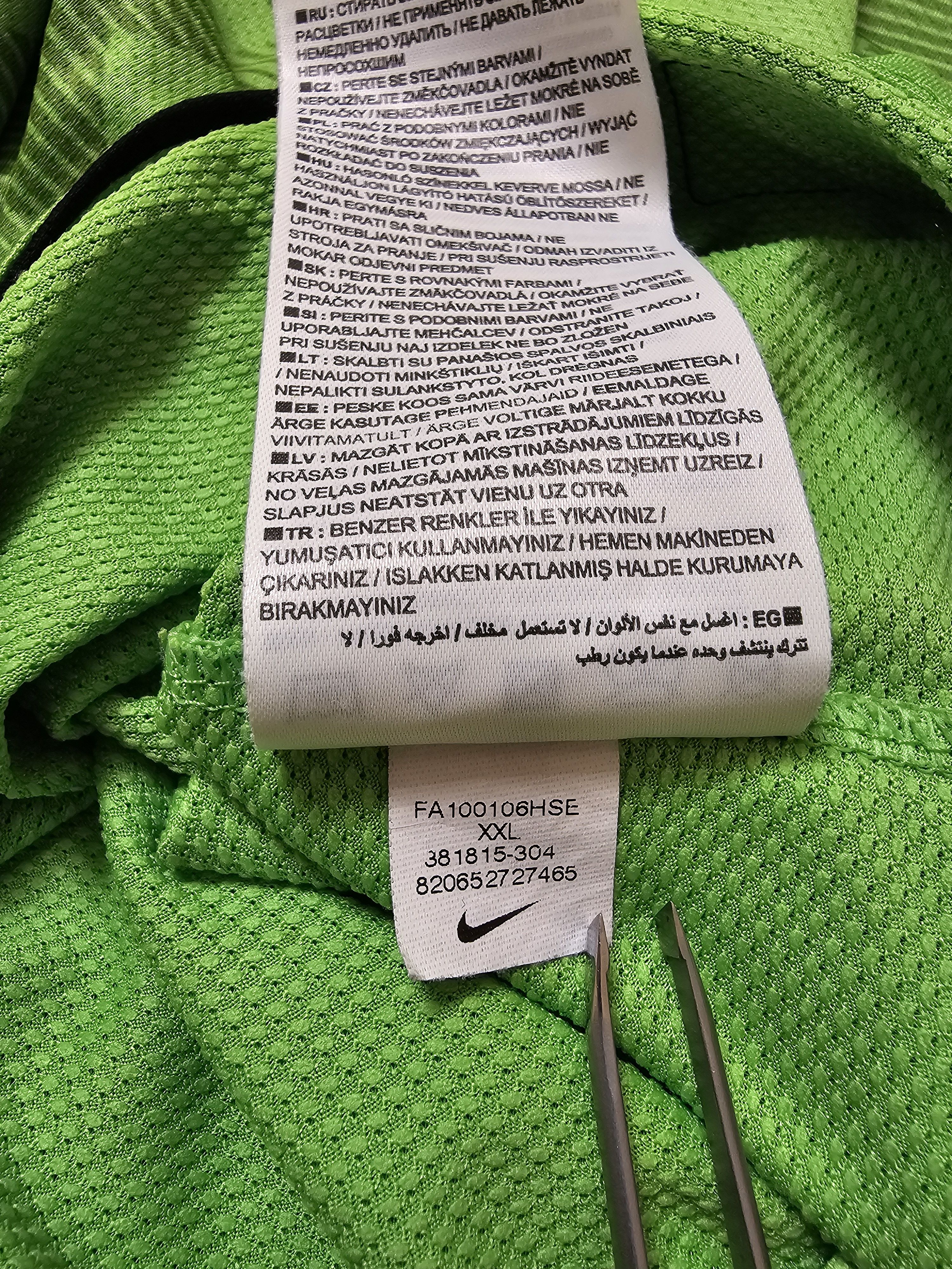 Nike CELTIC 2010 2011 AWAY FOOTBALL SHIRT SCOTLAND SOCCER JERSEY Size US XXL / EU 58 / 5 - 9 Thumbnail