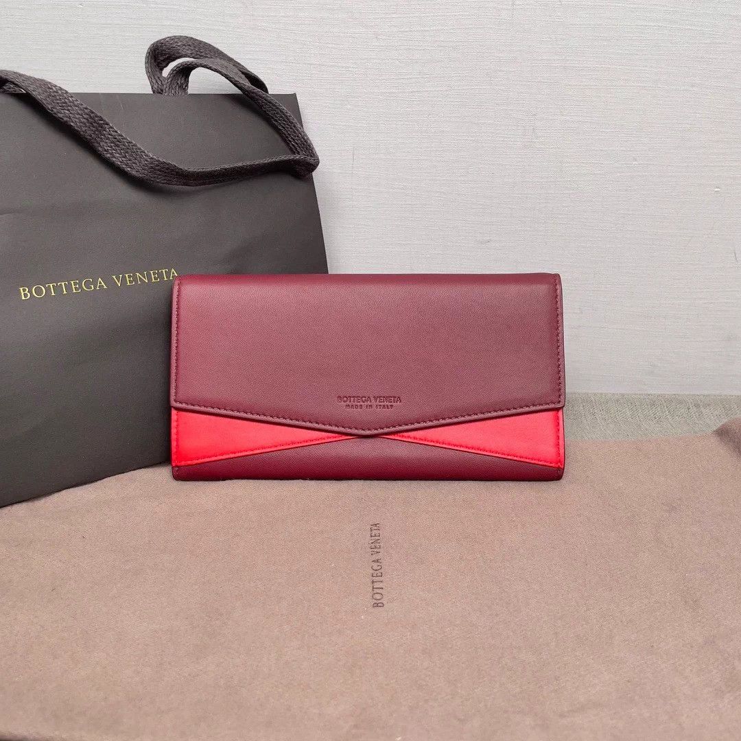 Bottega Veneta Bottega Veneta BV Women's Long Flap Wallet Clutch Italy Size ONE SIZE - 1 Thumbnail