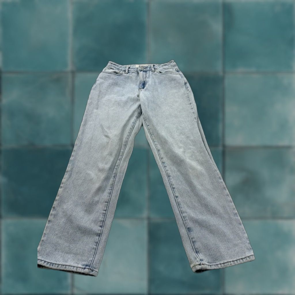 Pacsun VINTAGE PacSun Mom Jeans Blue Light Wash 24 Women Jeans Solid Acid Wash Button Zipper Size 42" / US 20 - 1 Thumbnail