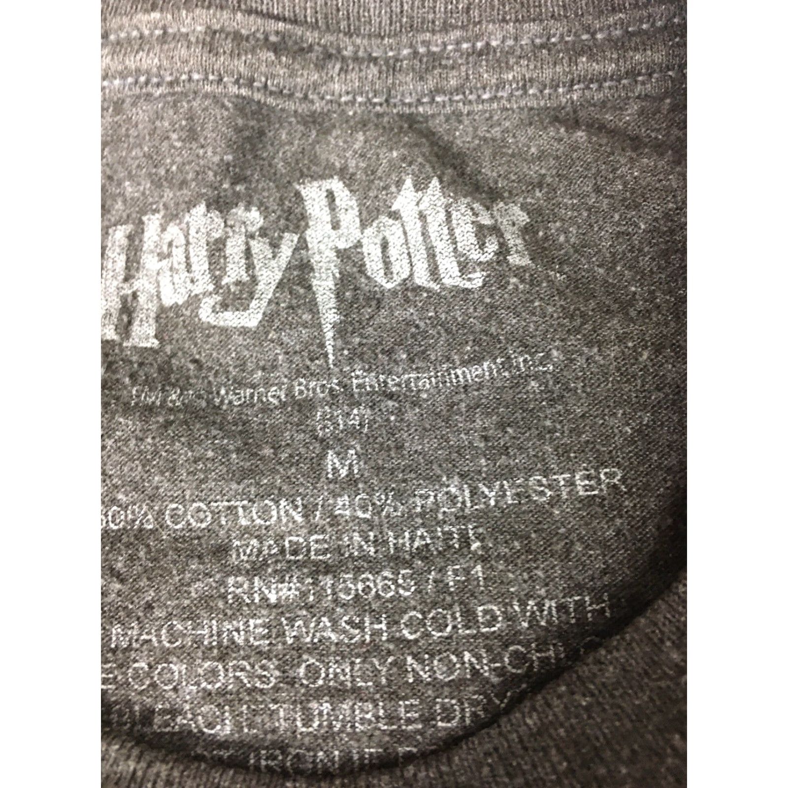 Vintage Harry Potter Hogwarts School of Witchcraft & Wizardry T Shirt M Womens Gray Graphic Tee, Harry Potter, School, 90s? Size M / US 6-8 / IT 42-44 - 3 Thumbnail