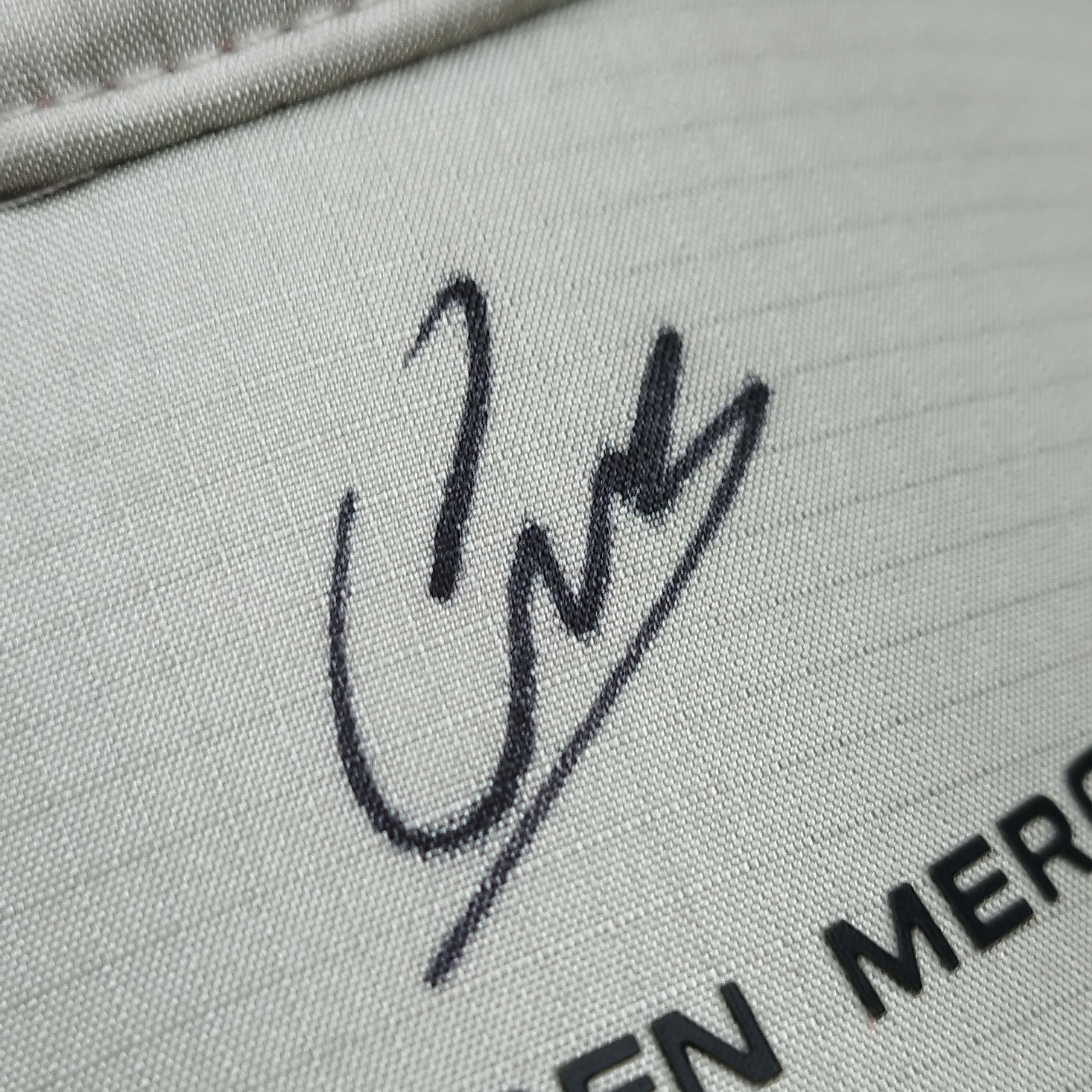 Formula 1 Lewis Hamilton Hand-Signed Vodafone McLaren Mercedes F1 Cap Size ONE SIZE - 5 Thumbnail
